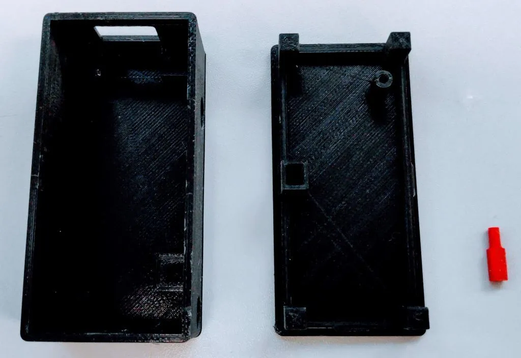 Tiêu đề Hộp đựng vừa vặn cho máy hàn điểm BIFRC Tóm tắt