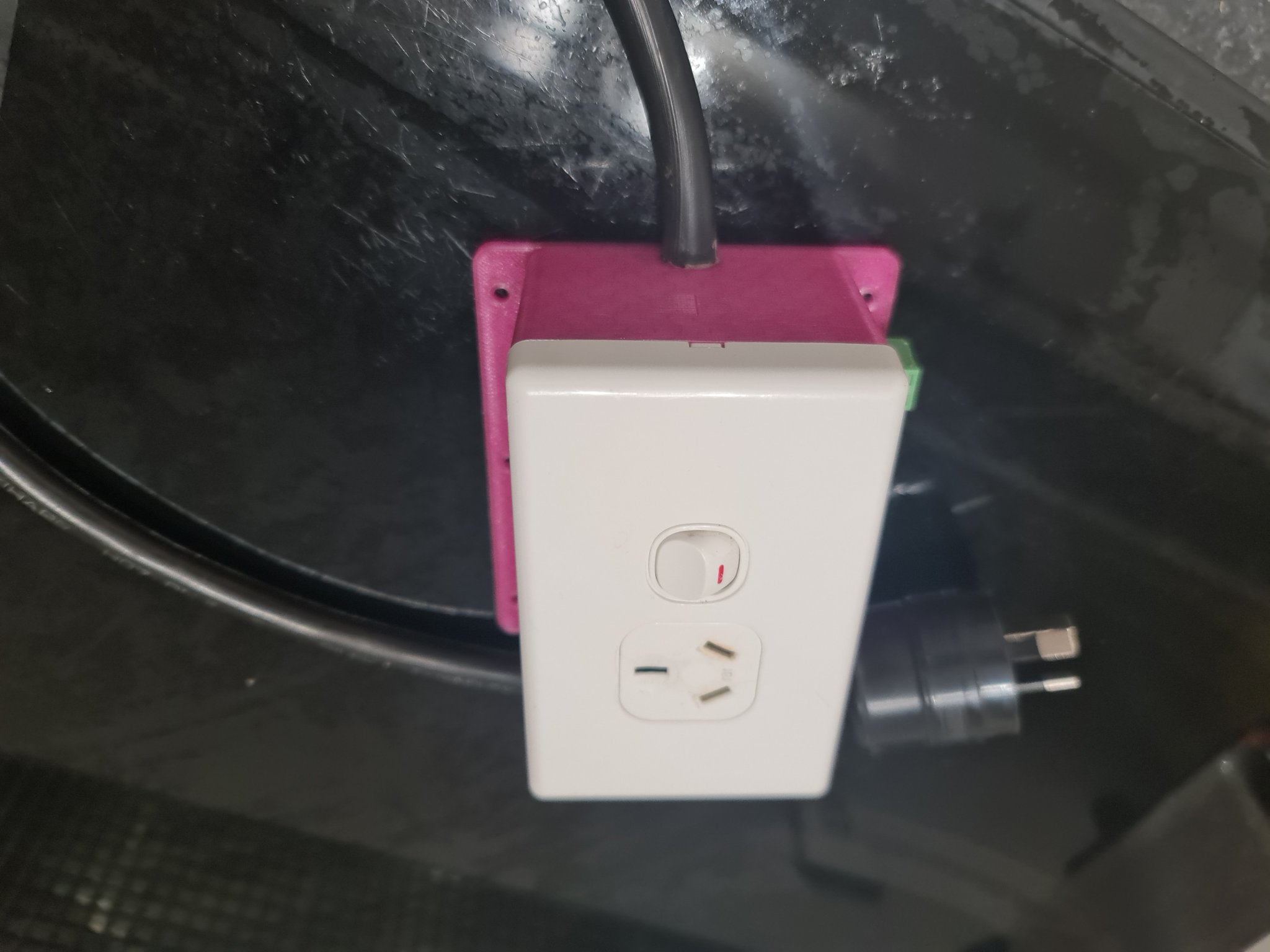 Tiêu đề Hộp đựng rơ-le nguồn điện - NZ 600 Series Tóm tắt M