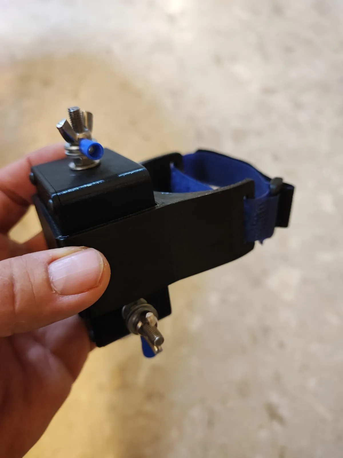 Tiêu đề Hộp UnUn nhỏ EFHW để lắp đặt cột hiện trường