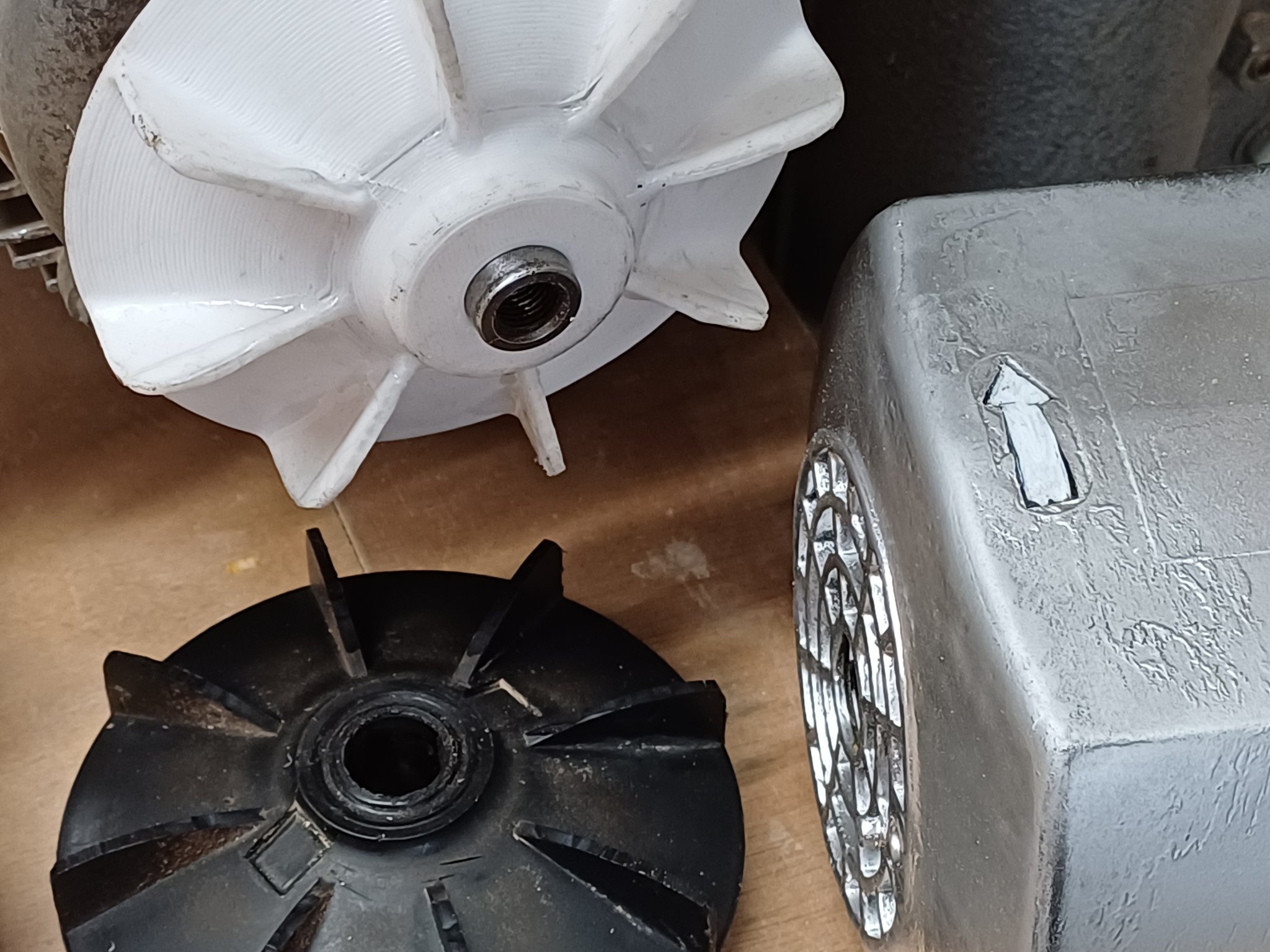 Tiêu đề Quạt động cơ cánh quạt hướng tâm DeWalt RAS Tóm tắt