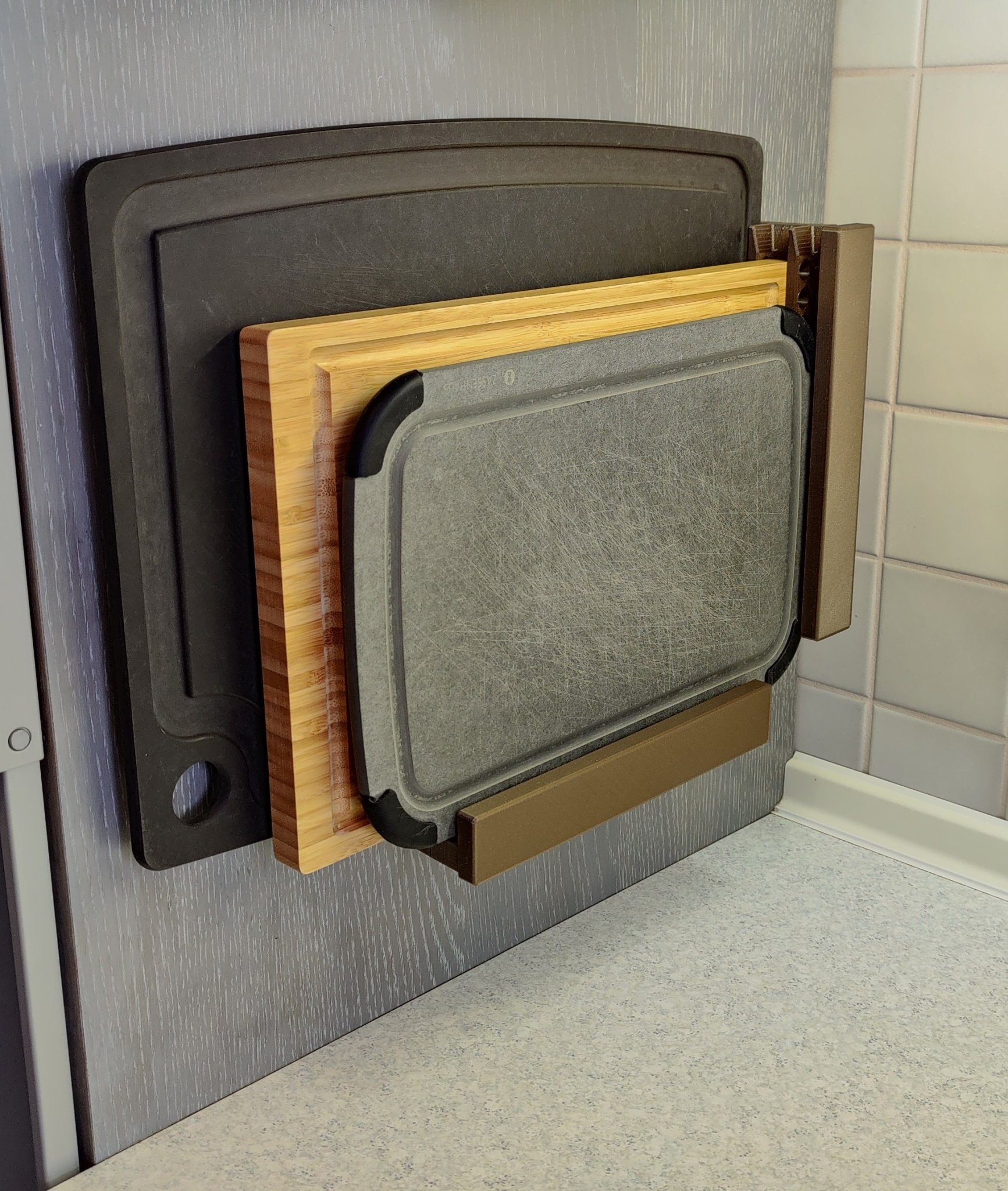 Giá đỡ thớt linh hoạt