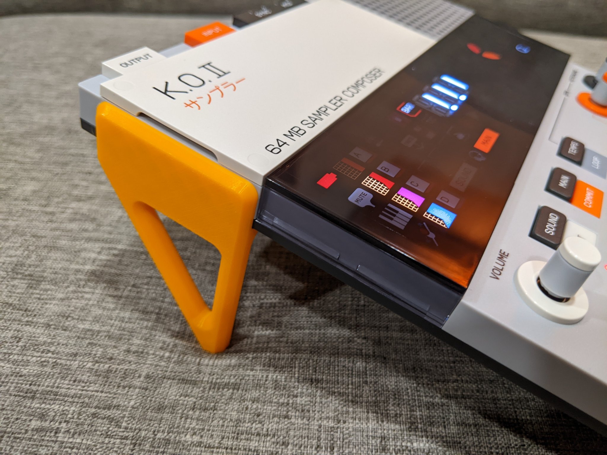 Tiêu đề KO II Stand - Teenage Engineering EP-133 Tóm tắt Giá đỡ ch