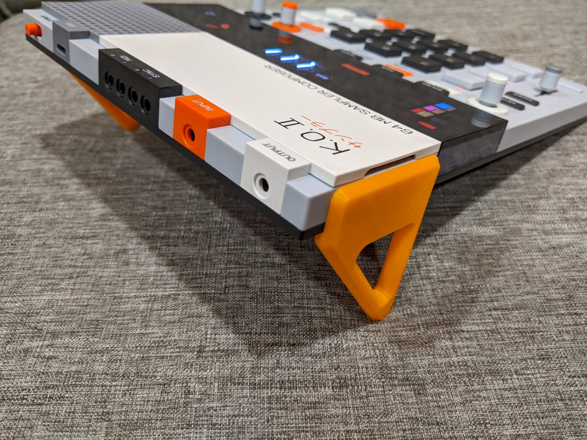 Tiêu đề KO II Stand - Teenage Engineering EP-133 Tóm tắt Giá đỡ ch