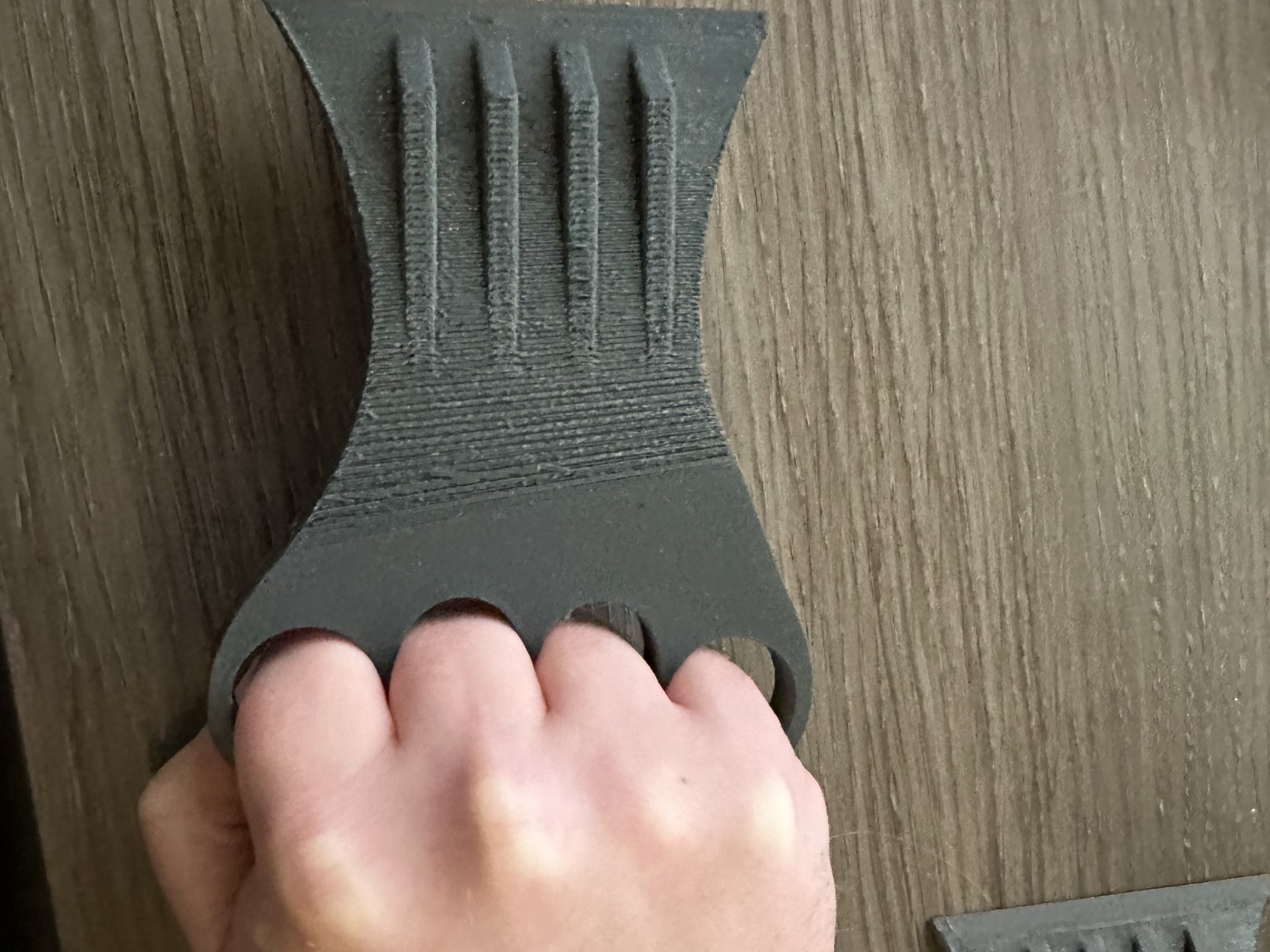 Tiêu đề Ice Puncher Tóm tắt Đánh tan băng kính chắn gió bằng