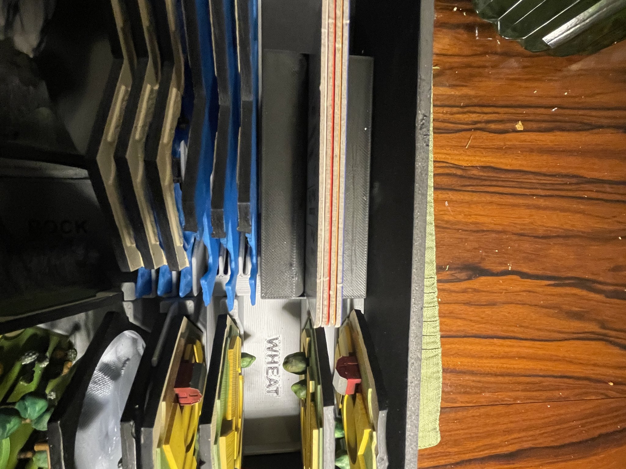 3D Catan building reference card box insert