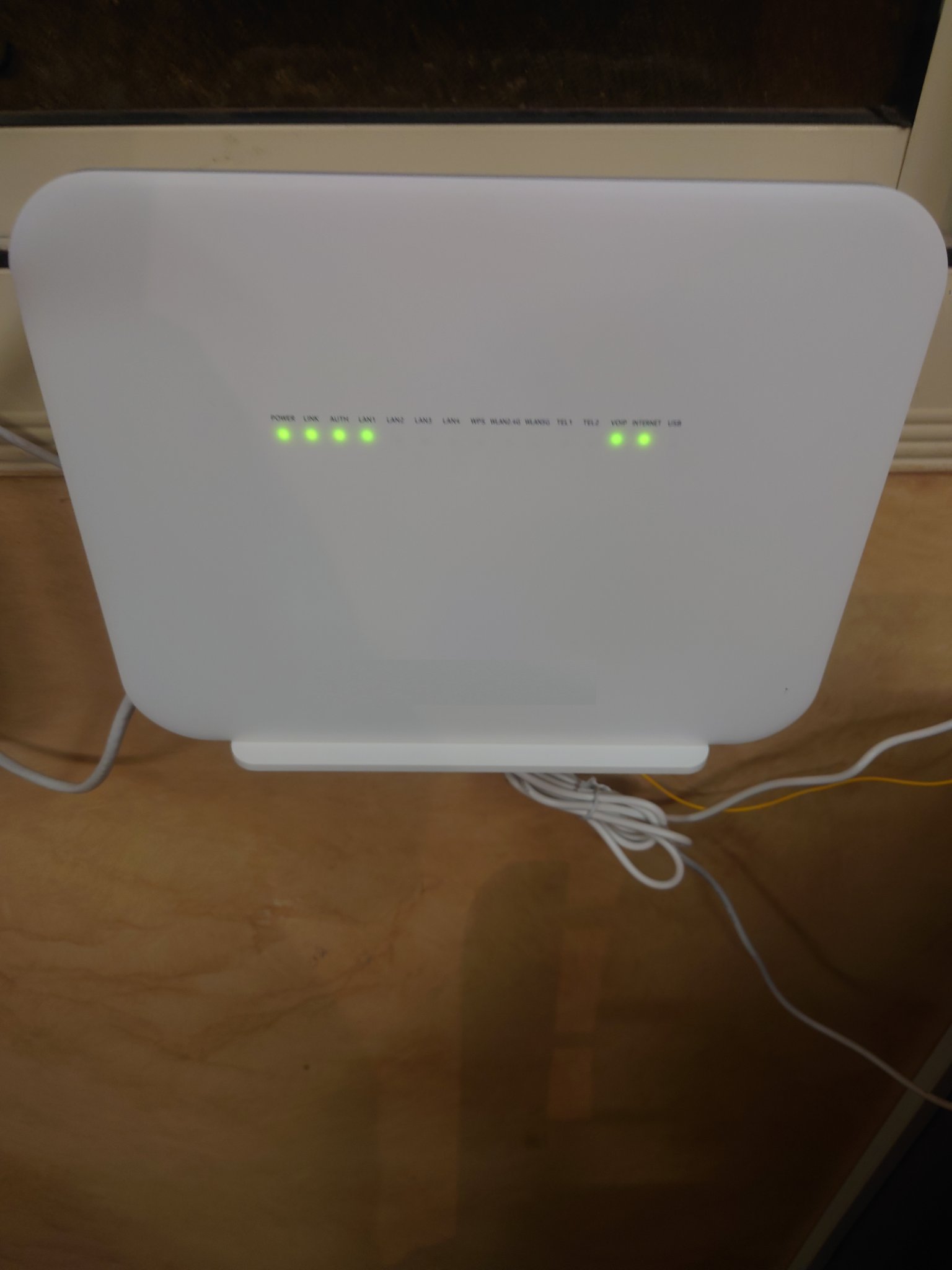 Giá treo tường Modem Nokia G-2425G-B (Băng keo 2 mặt)