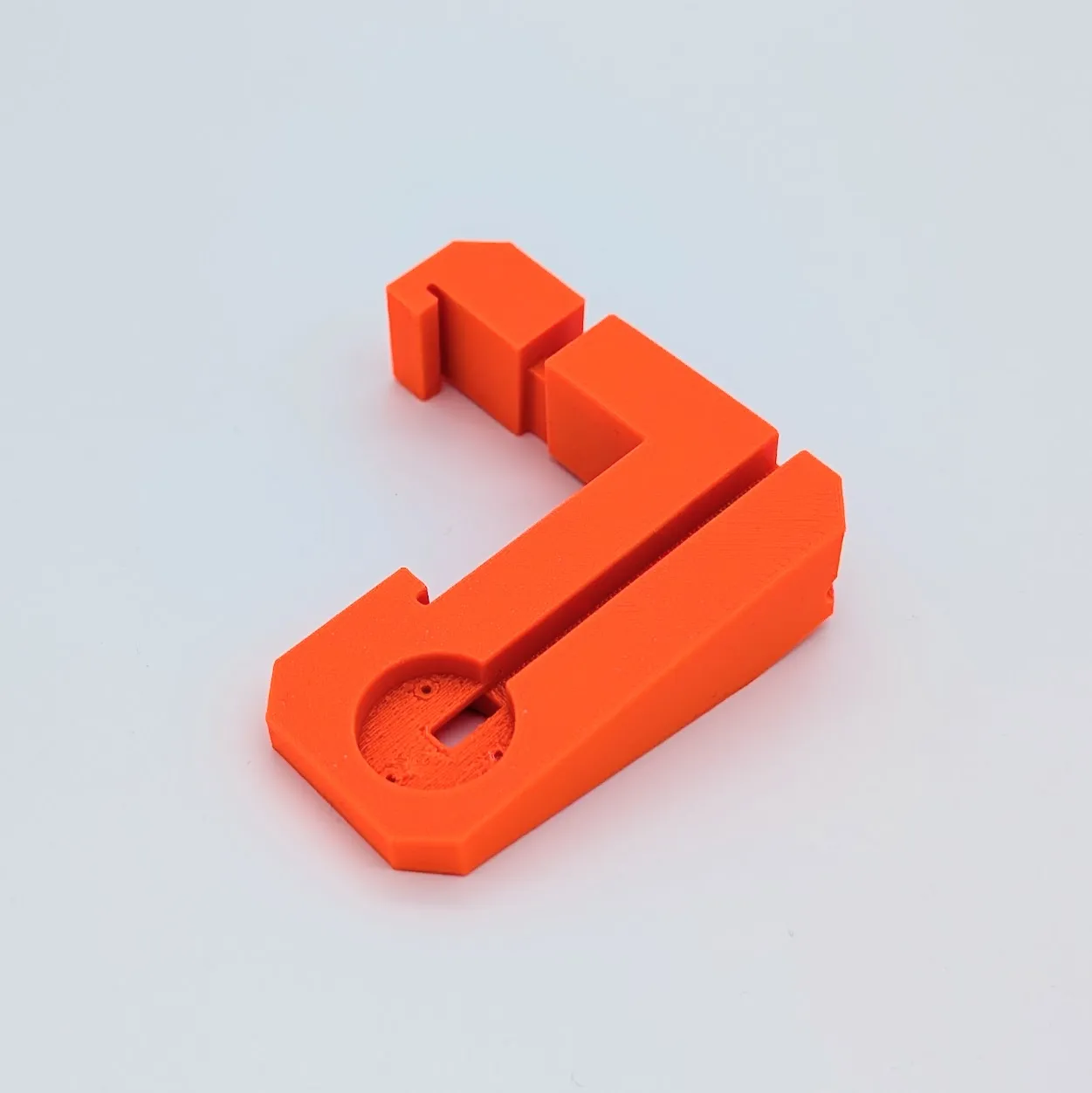 LifeCam Studio Bracket for IKEA BROR Shelf