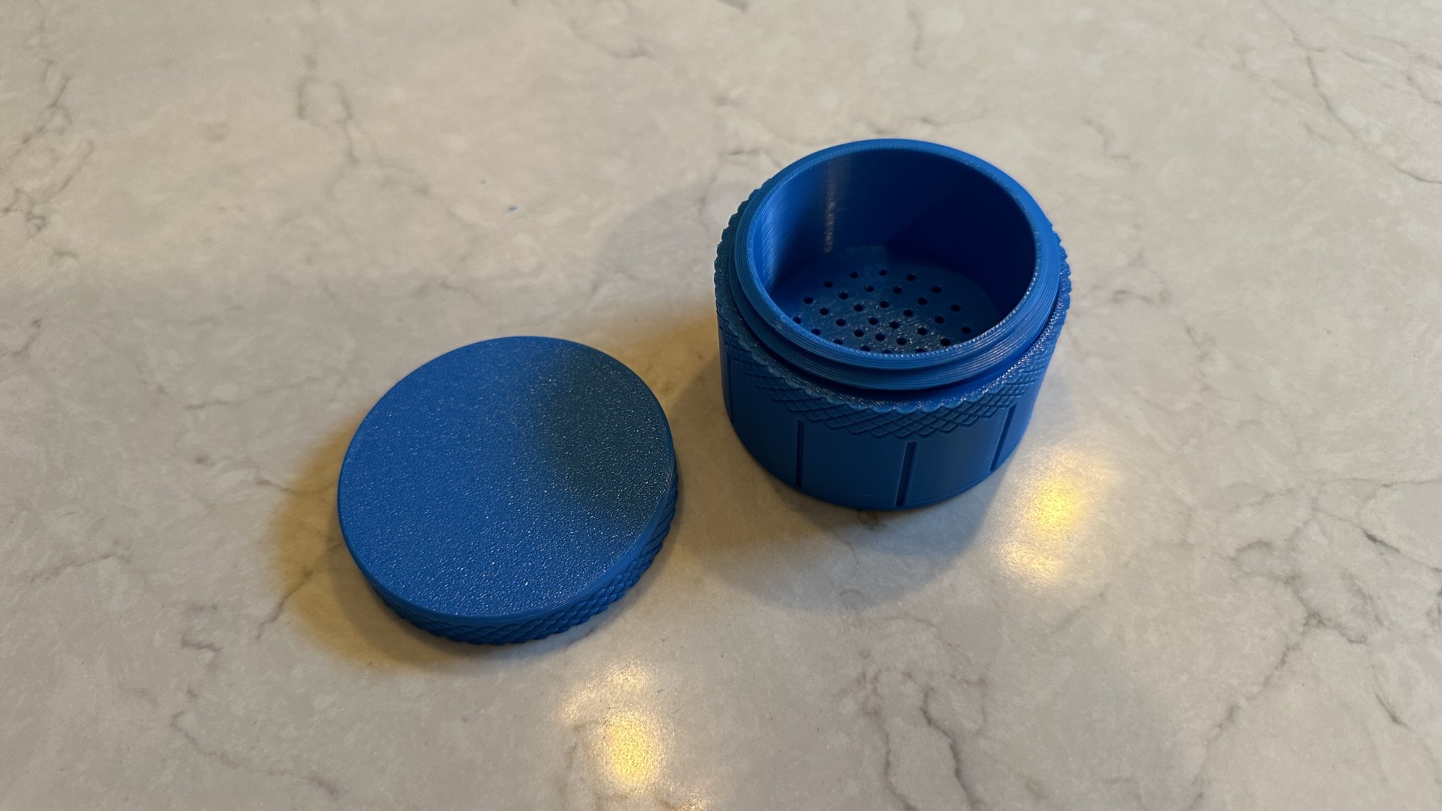 Tiêu đề Hộp đựng máy trợ thính có hút ẩm Tóm tắt Hộp