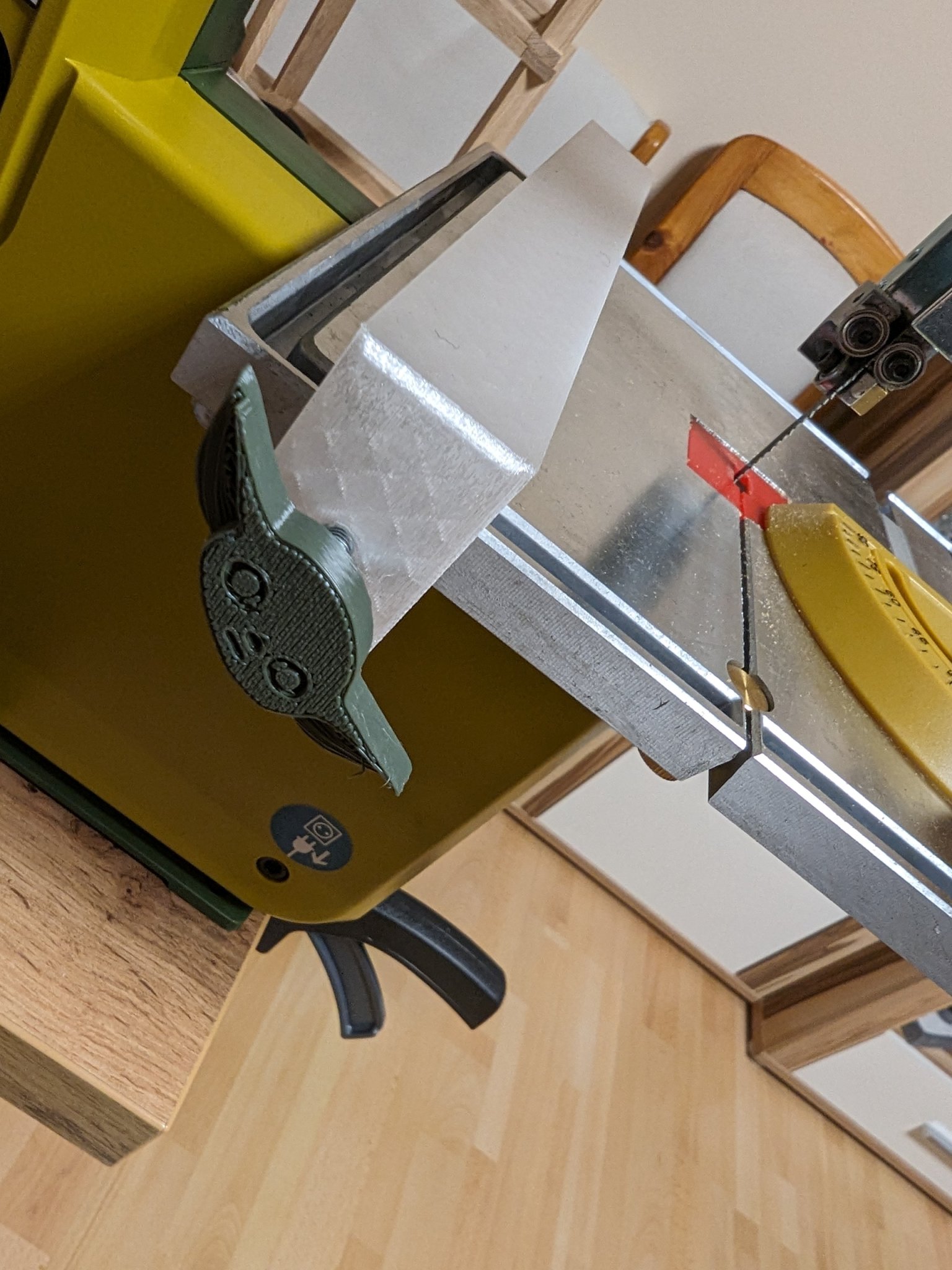 Đầu Vít Vặn Khía Cho Lục Giác 8mm