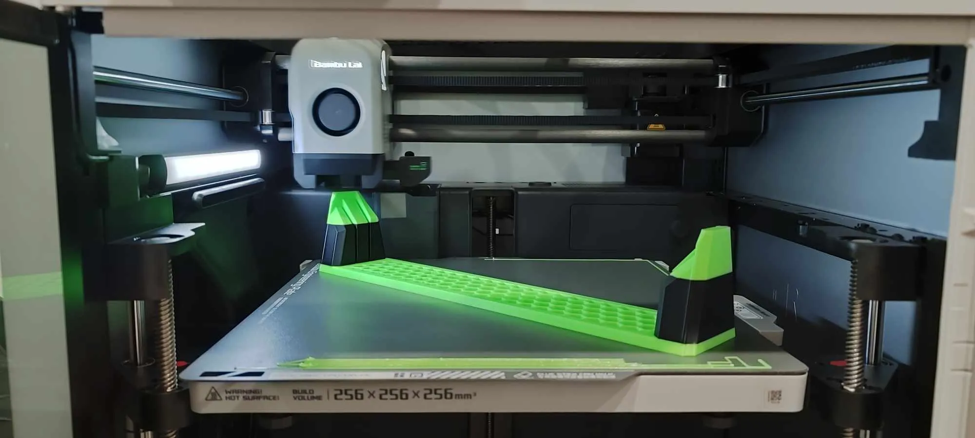 Staggered Bambu Lab Steel Sheet Holder