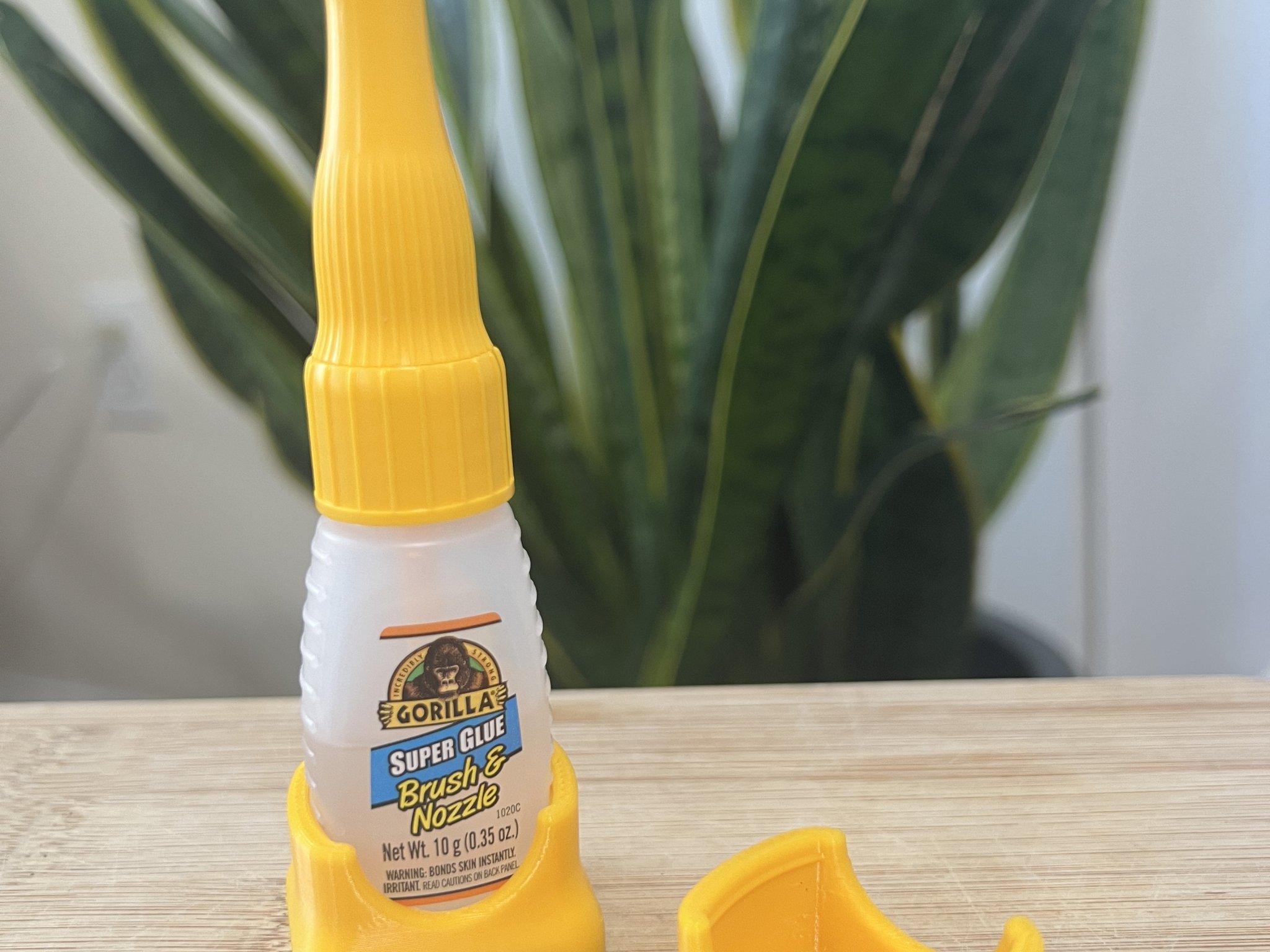 Đế Chống Đổ Keo Siêu Dính Gorilla