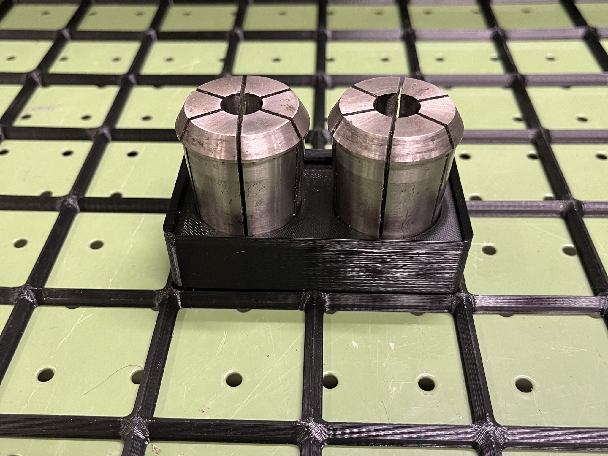 Tiêu đề Thùng đựng rác Gridfinity OZ 444E Tóm tắt Giá đỡ cho