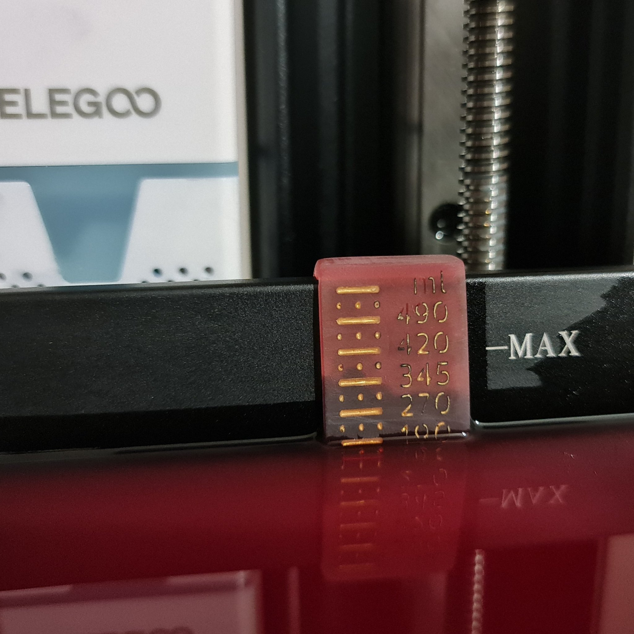 Tiêu đề Máy đo nhựa Elegoo Mars 3 Tóm tắt Một thước đo nhỏ