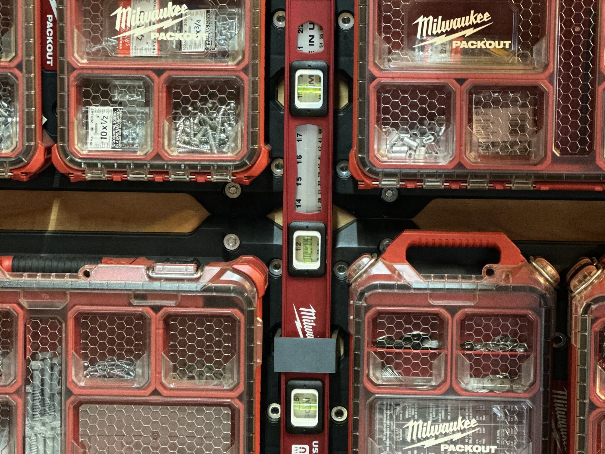 Kệ Milwaukee Packout - Giữ Thước/Thước Thủy