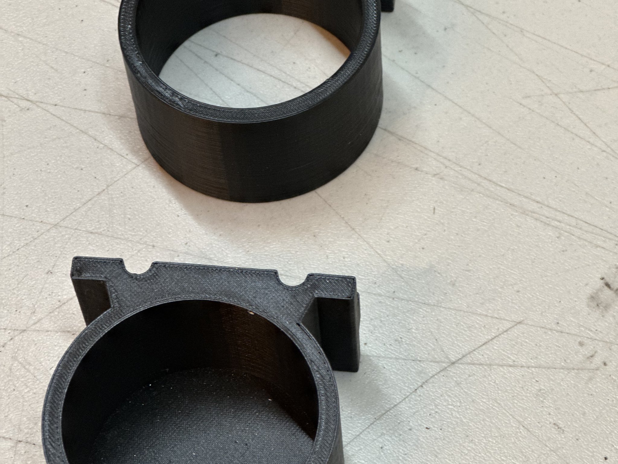 Giá Treo Tường Milwaukee Packout - Cho Thanh/Ống