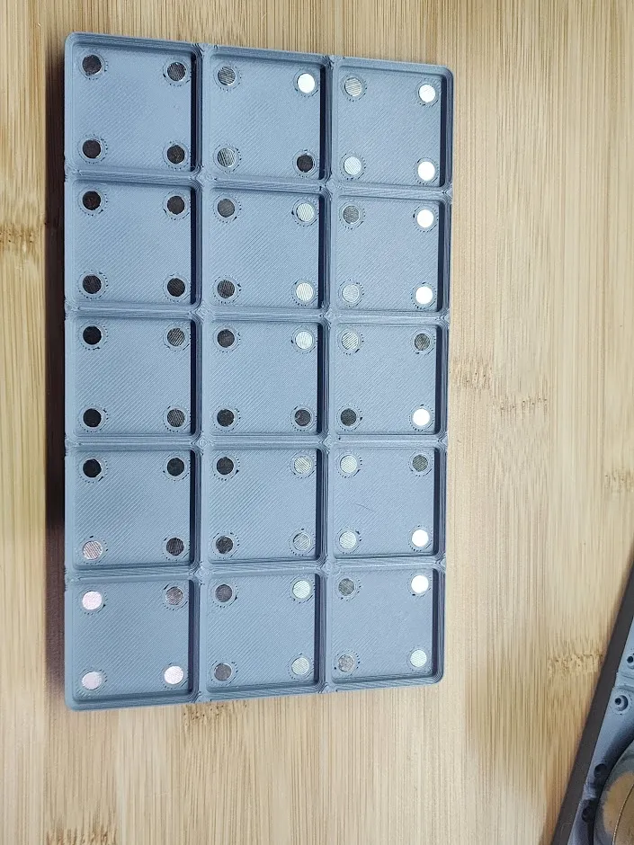 Tiêu đề Đế từ có trọng lượng Gridfinity không có giá đỡ T