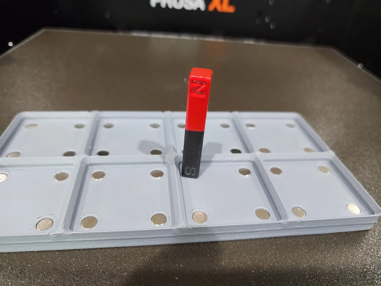 Tiêu đề Đế từ có trọng lượng Gridfinity không có giá đỡ T