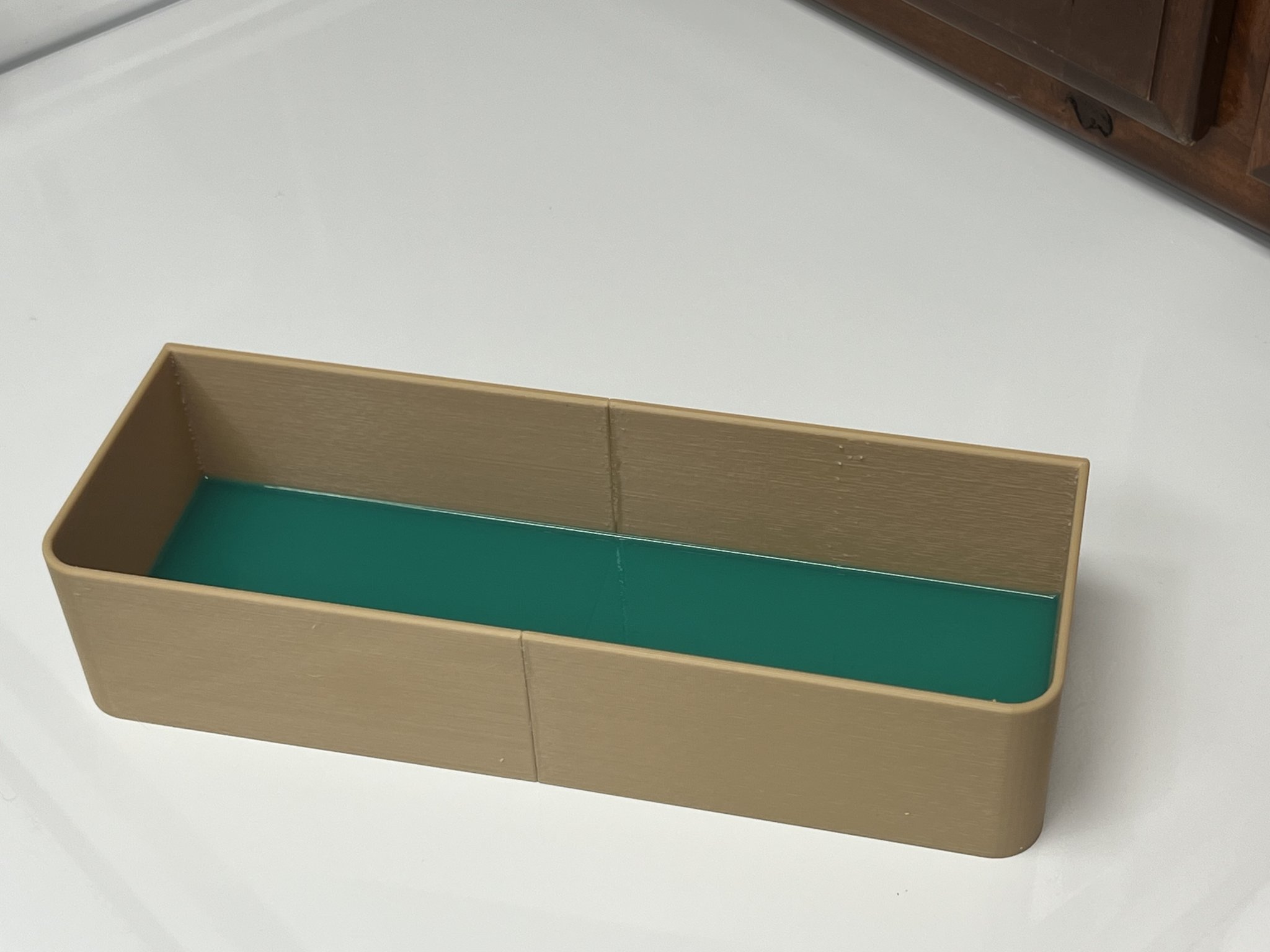 Tiêu đề Khay vào Renegade Verona Tóm tắt Khay vào Renegade Verona D