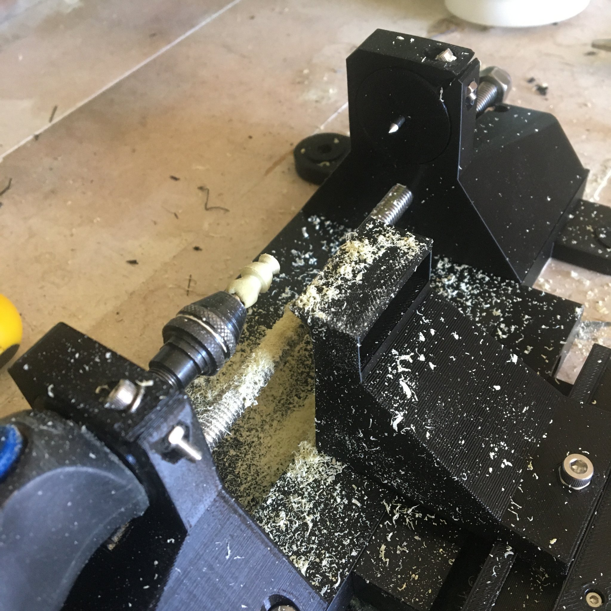 Tiêu đề Máy tiện Dremel in 3D Tổng hợp Máy tiện chính xác cho