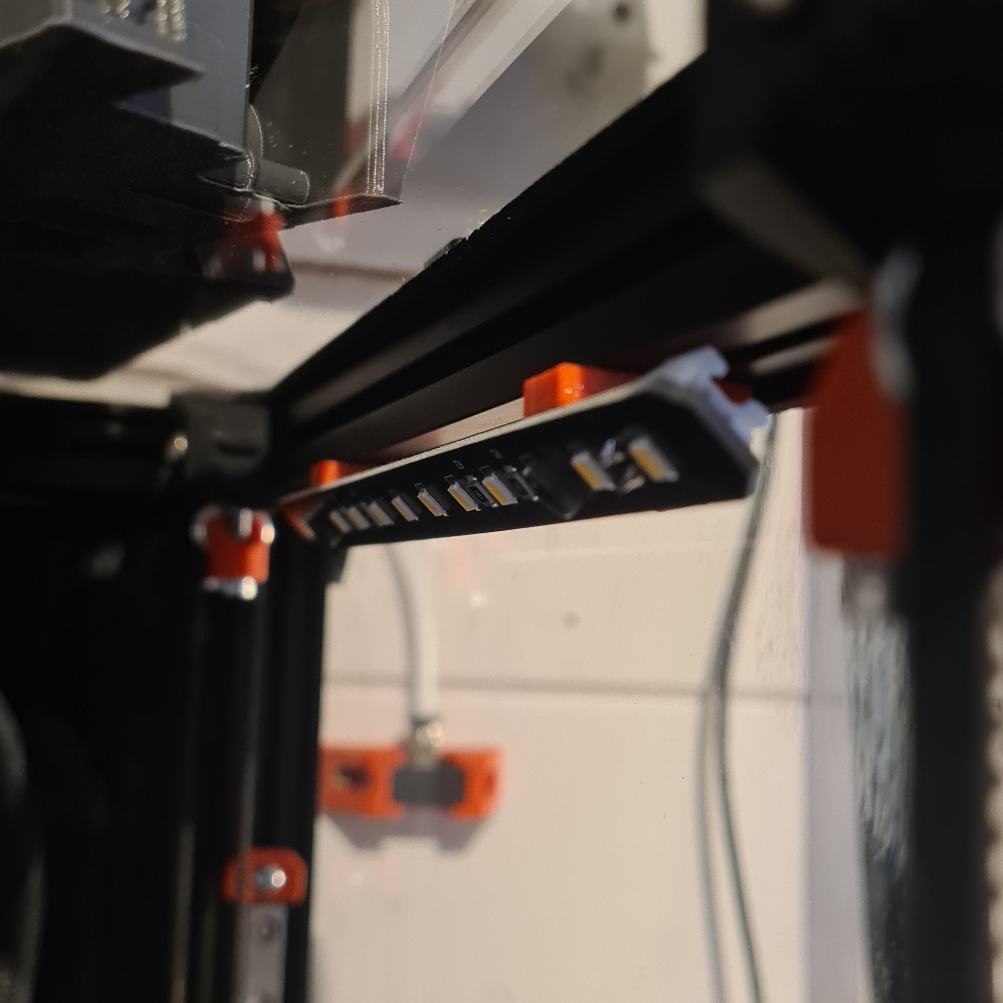 Tiêu đề Đèn LED ban ngày 45 độ 1515 trên que V0 Micron Kẹp ép đ