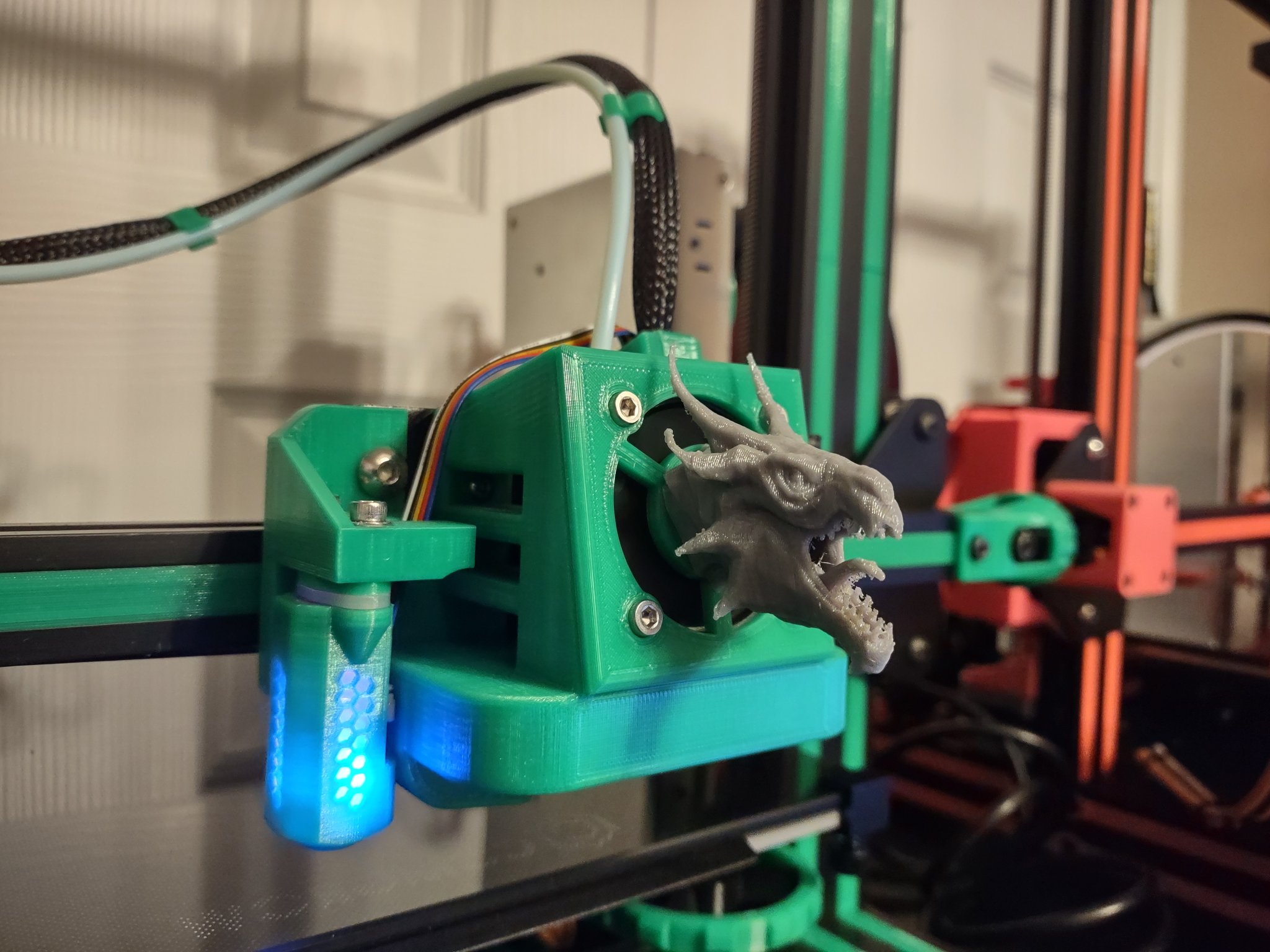 Tiêu đề Quạt nướng đầu rồng cho cụm quạt làm mát Satsana T