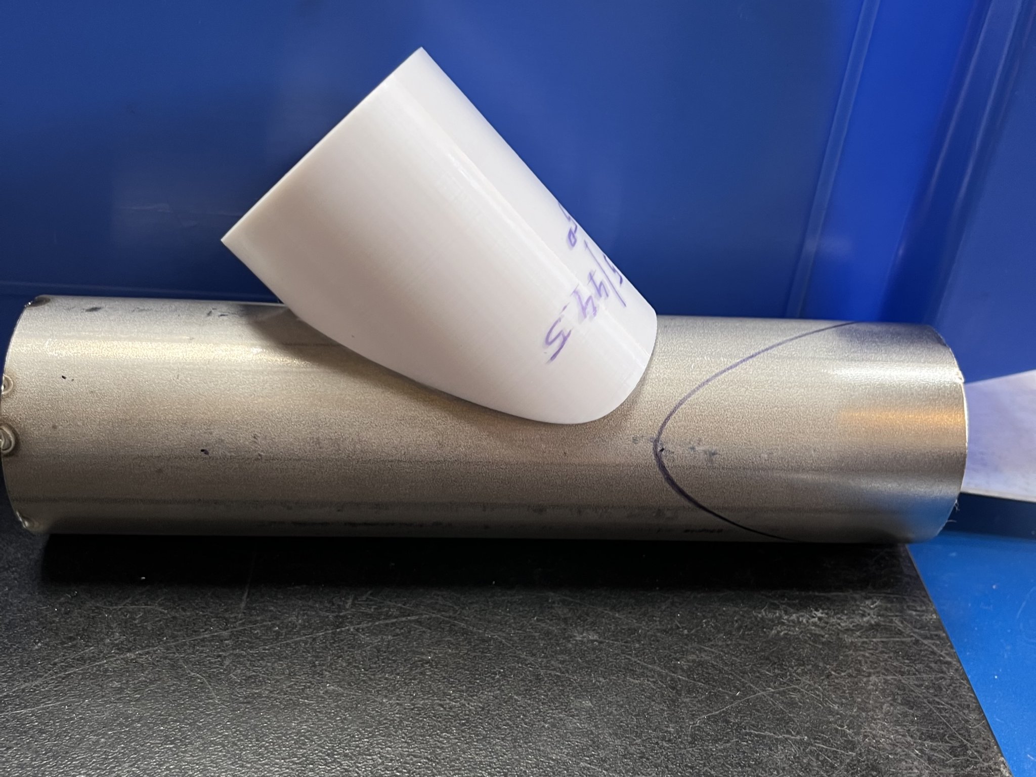 pipe cutting template 44,5/44,5 45° (šablona na řez trubky)