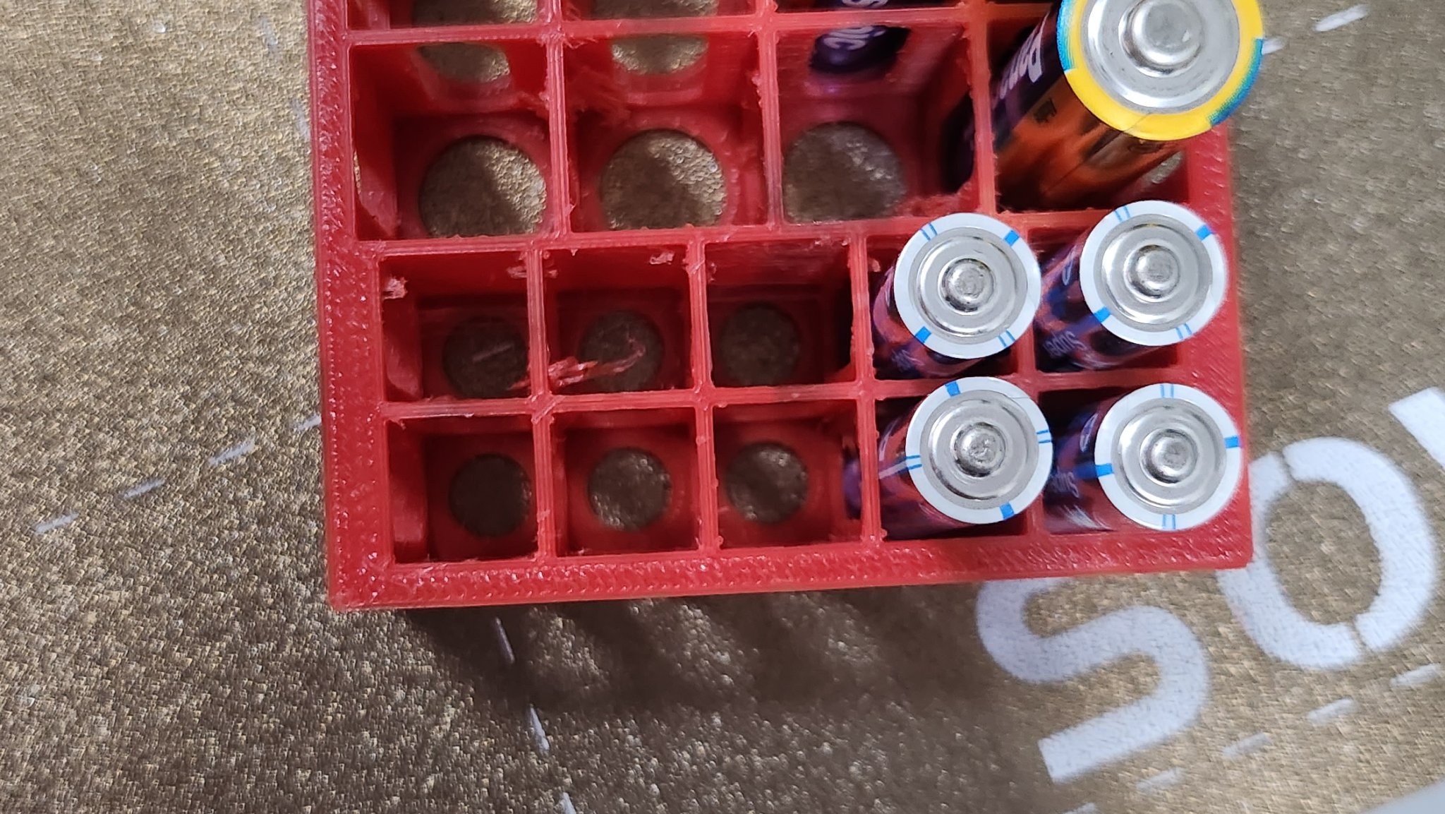 Title Caja para pilas AA y AAA Tóm tắt Ứng cử viên cho 8 điểm AA v