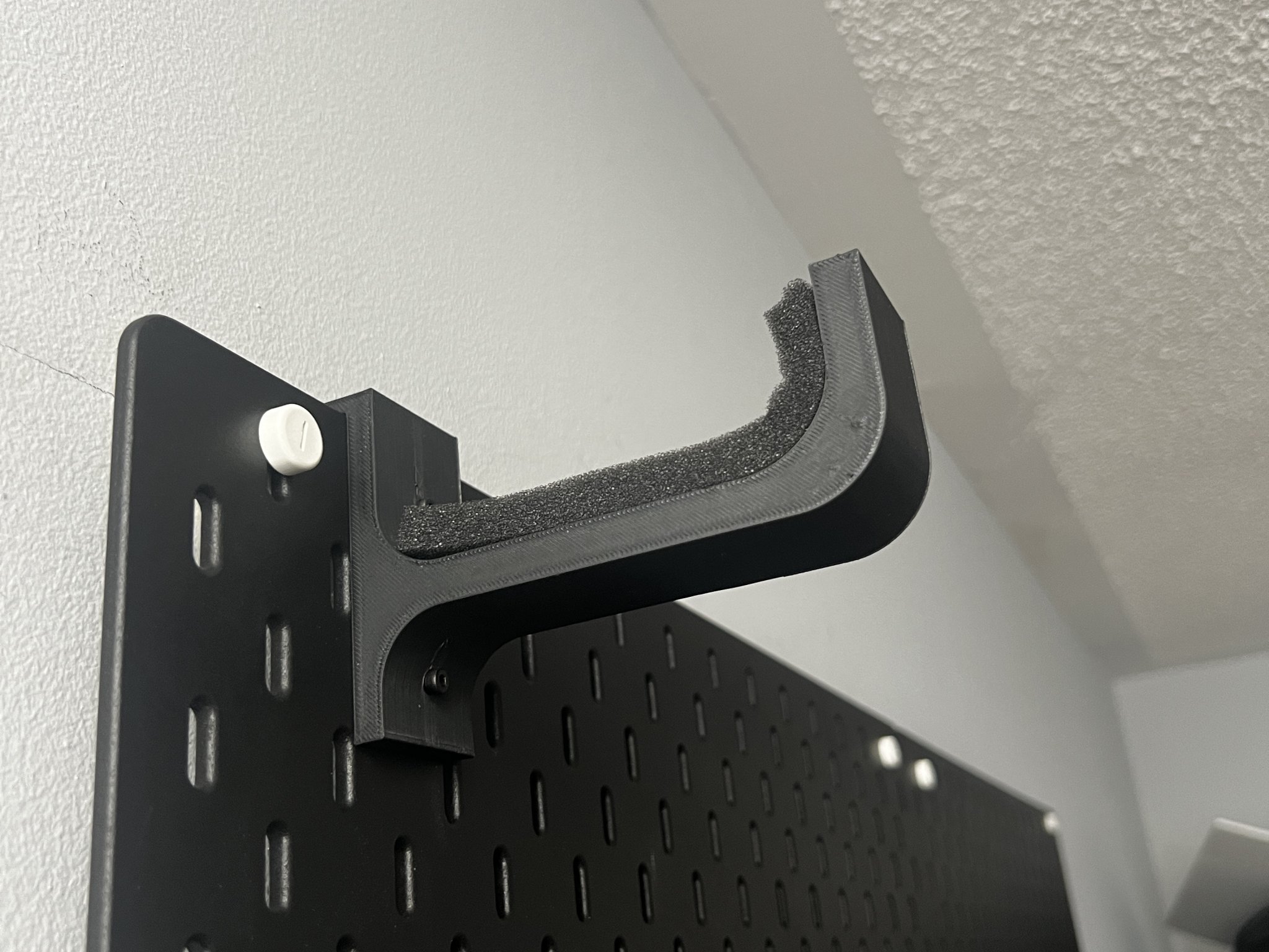 Tiêu đề Giá đỡ đèn ống Skadis L Tóm tắt Dấu ngoặc chữ L