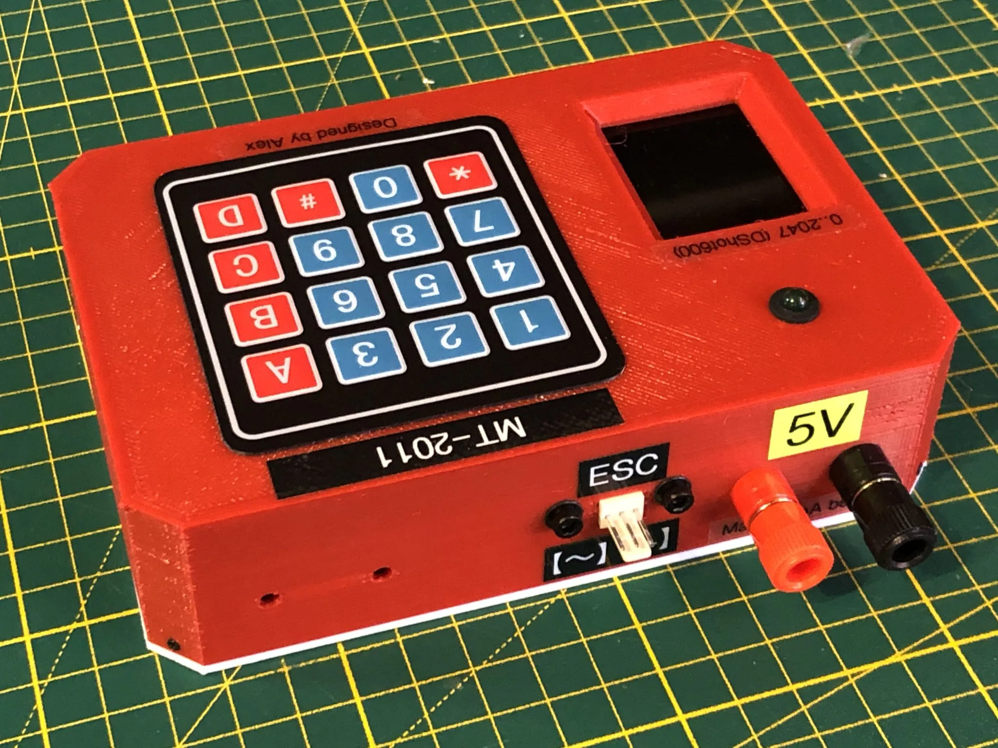 Tiêu đề Hộp đựng phổ dụng cho thiết bị đo có màn hình Tó