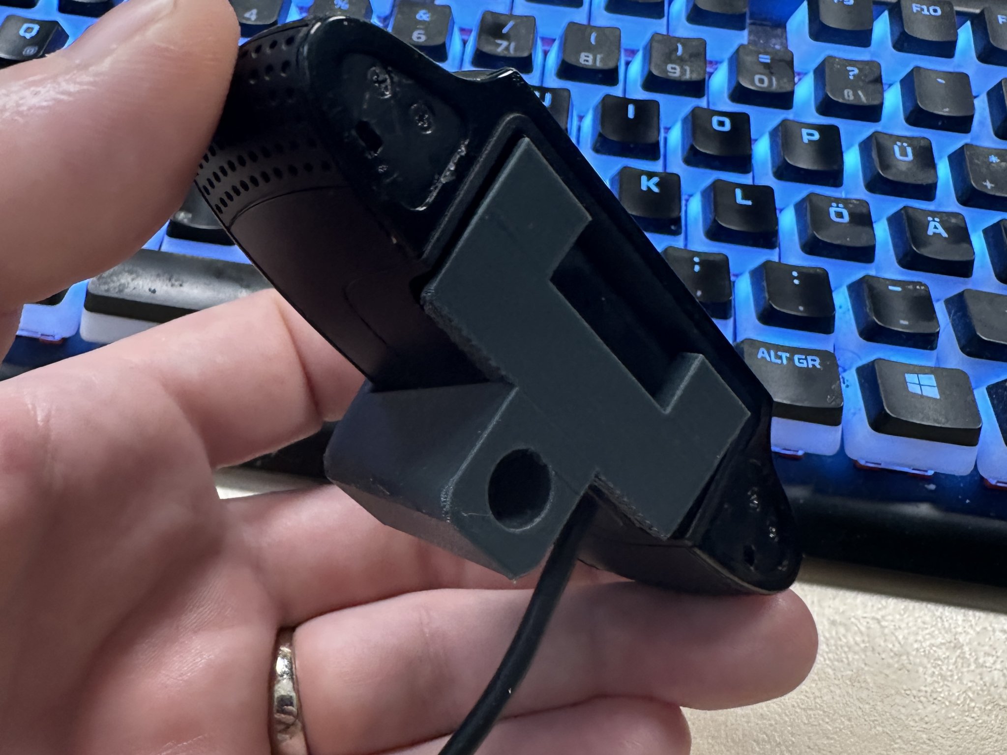 Tiêu đề Giá đỡ ba chân siêu nhỏ gọn cho Webcam Logitech C920 Tó