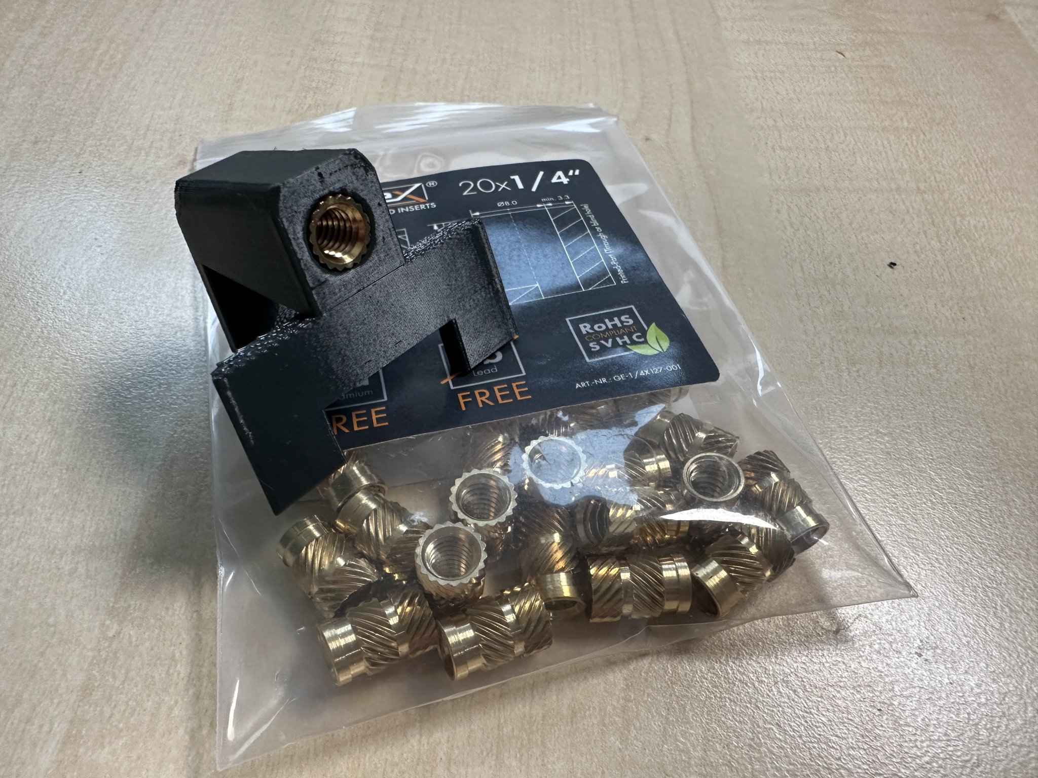 Tiêu đề Giá đỡ ba chân siêu nhỏ gọn cho Webcam Logitech C920 Tó