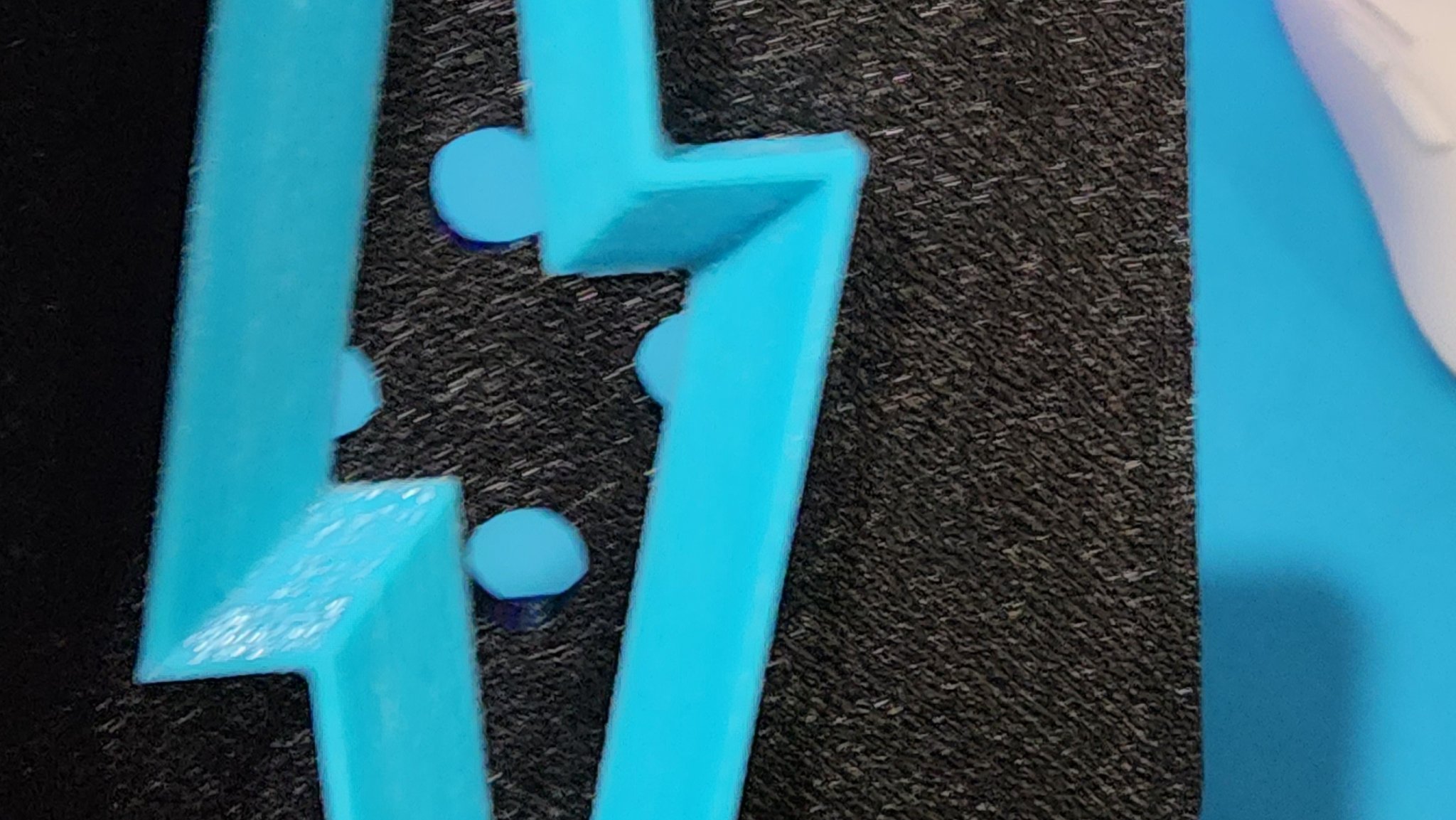 Tiêu đề Logo tia chớp F150 Tóm tắt Bu lông được phối lại đ