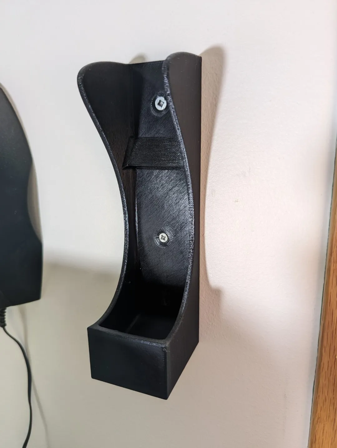 Tiêu đề Nhiệt kế treo tường Mastercraft Tóm tắt Giá treo tườ