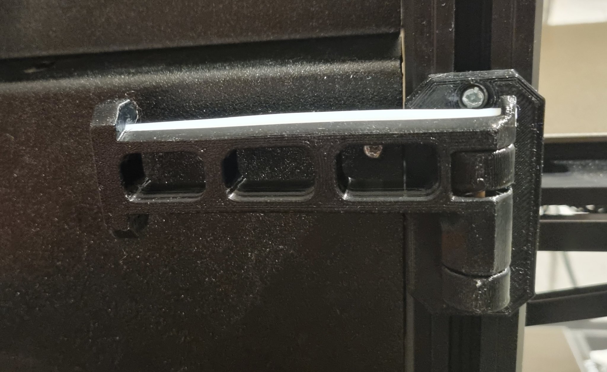 Tiêu đề Giá đỡ ống cuộn có thể gập lại Prusa XL 3030 có lò