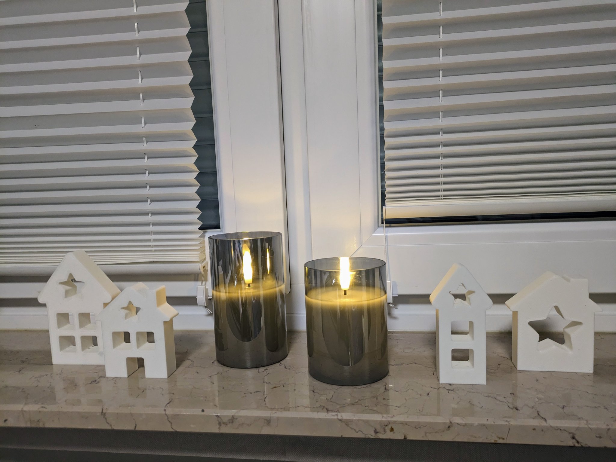 Bộ Nhà Trang Trí Giáng Sinh (4 Mẫu)