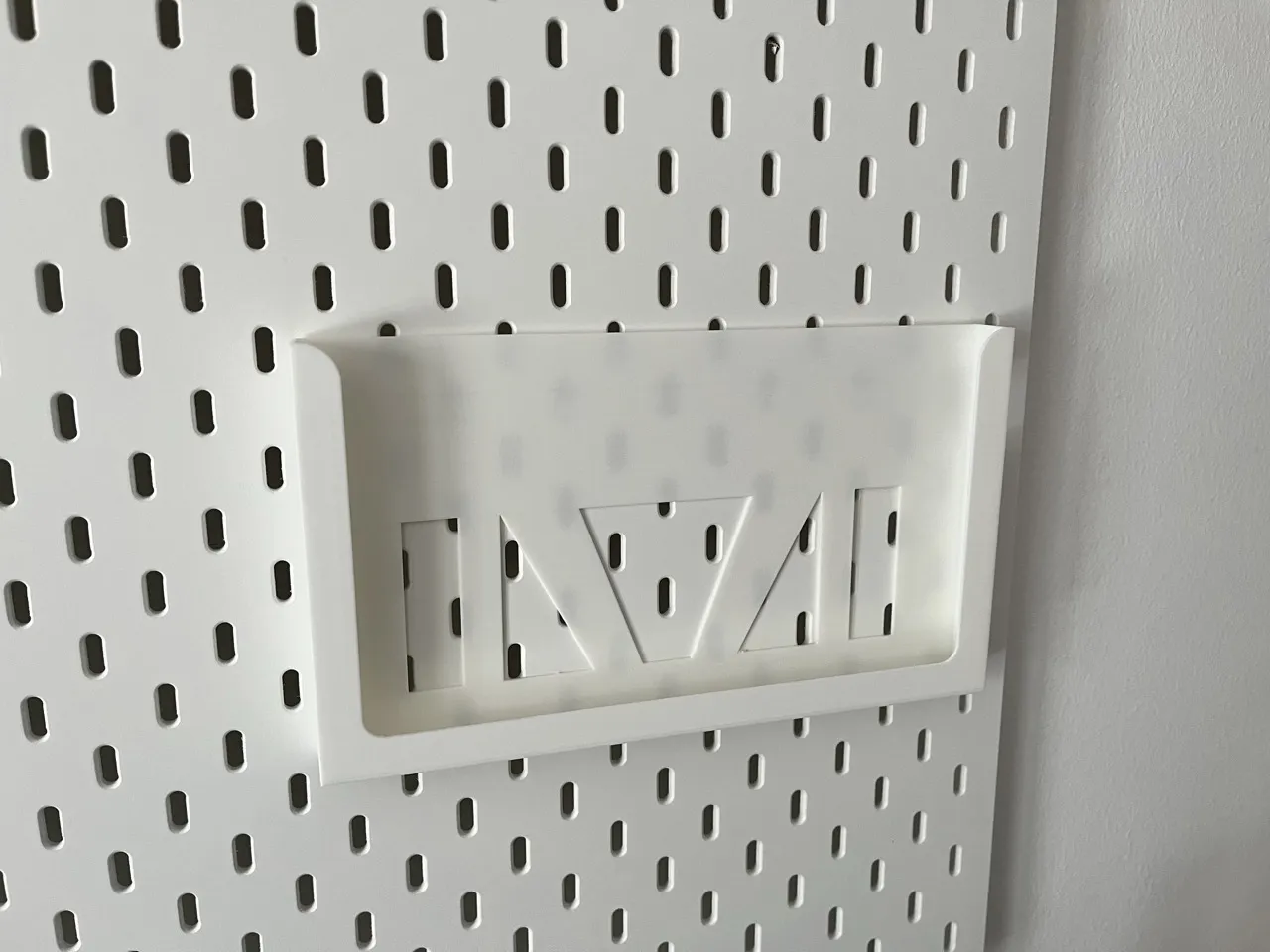 Giá Đỡ Ikea Skadis Cho Fire HD 10