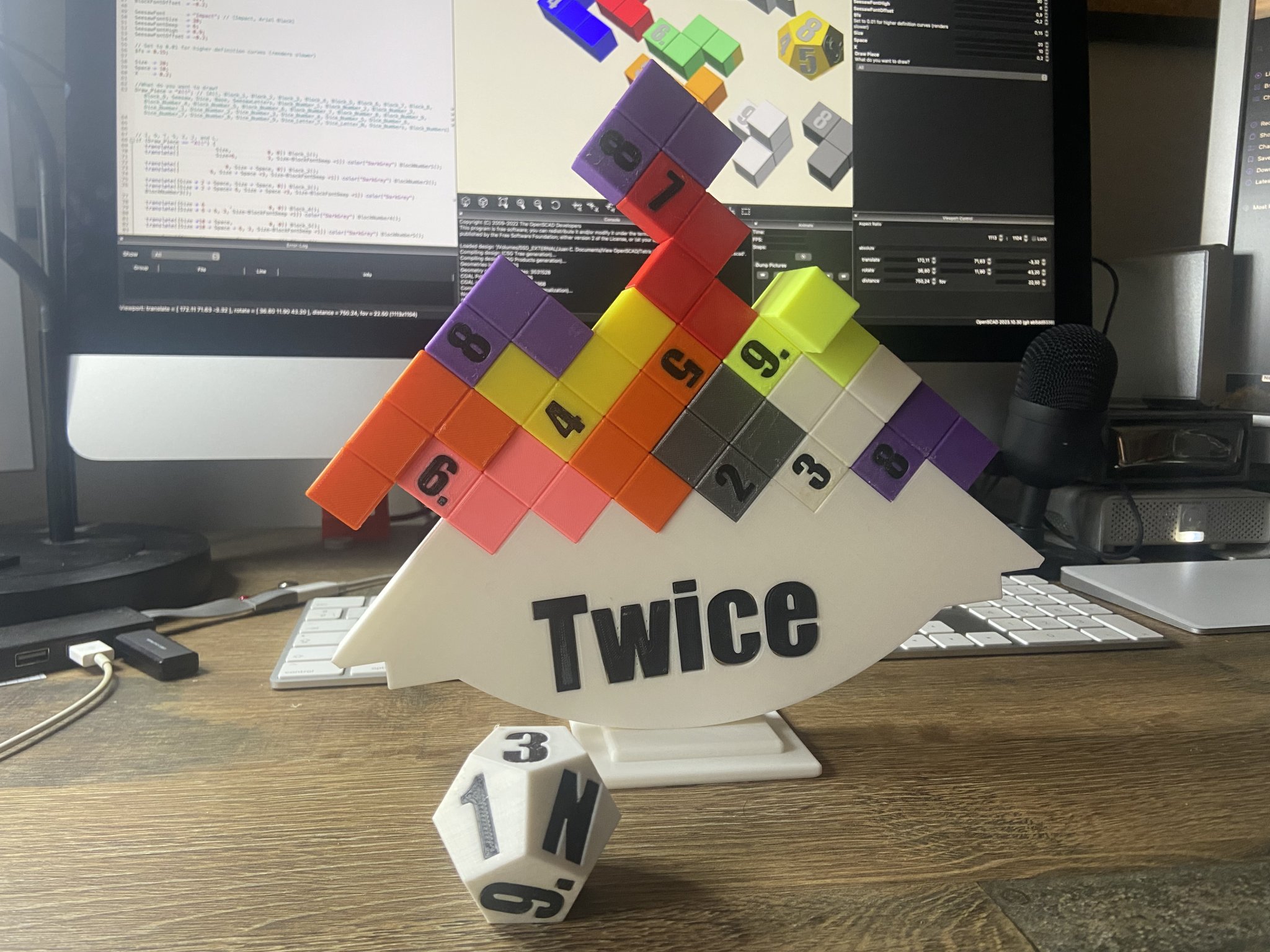 Tiêu đề Twice một trò chơi board game giống 3D Tetris Tóm tắt