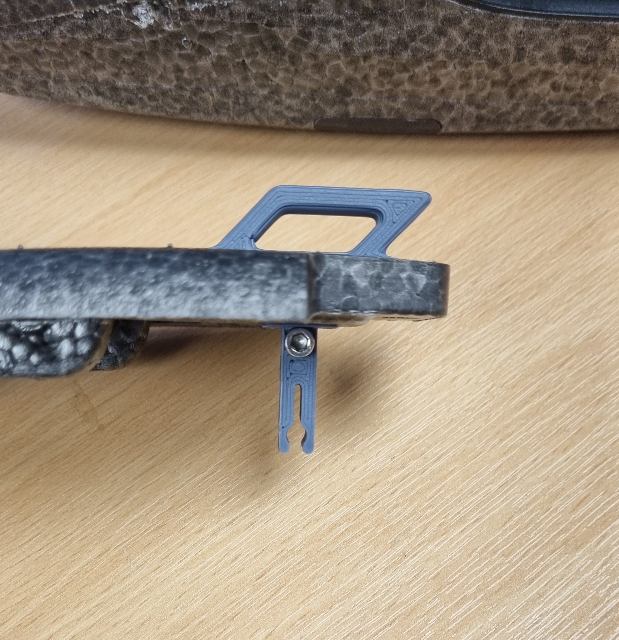 Tiêu đề HeeWing T1 Ranger HatchCover Latch - Chức năng gốc Tóm tắt