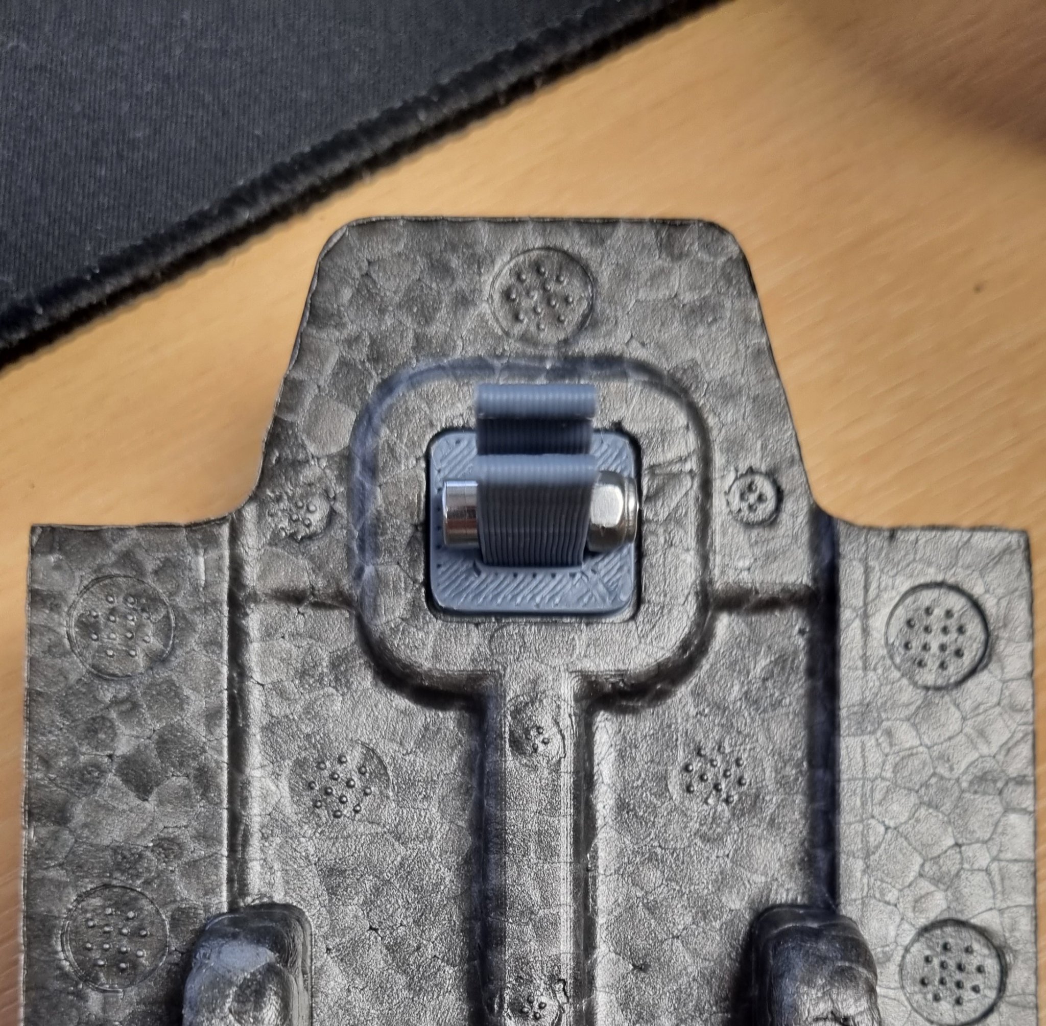 Tiêu đề HeeWing T1 Ranger HatchCover Latch - Chức năng gốc Tóm tắt