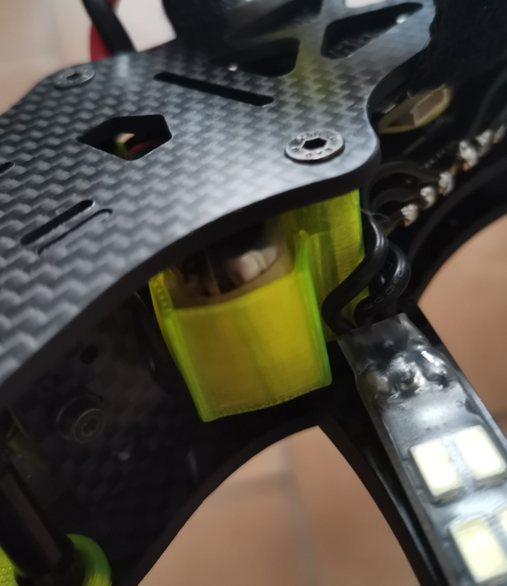 Tiêu đề Amax F5 - Hỗ trợ Buzzer Tóm tắt Amax F5 - Hỗ trợ Buzze