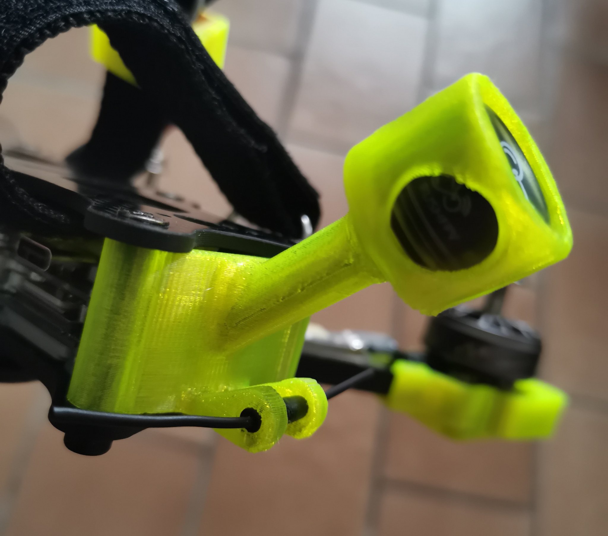 Tiêu đề Amax F5 - Bảo vệ ăng-ten Vista với ELRS Tóm tắt Amax F5