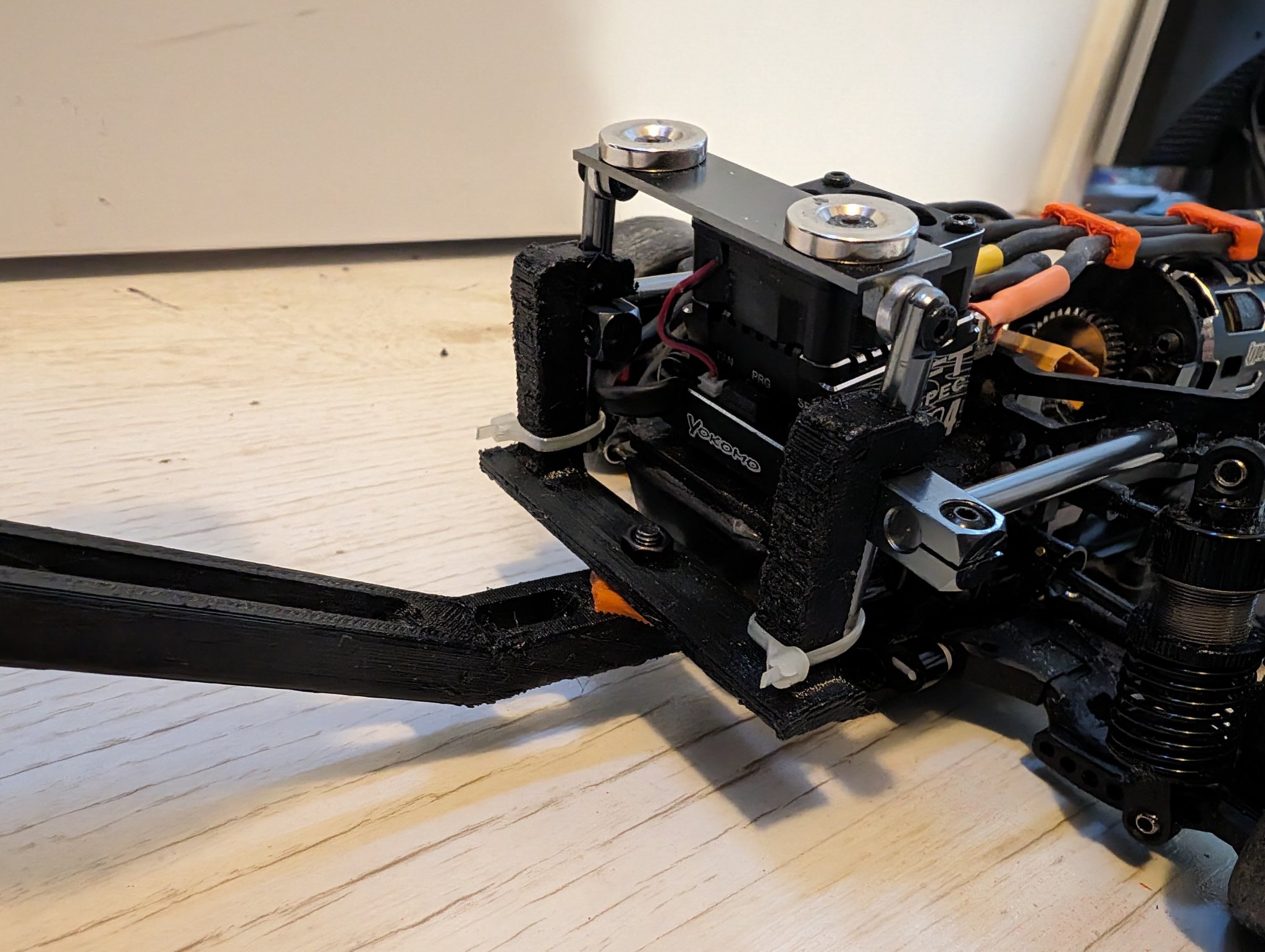 Cánh Tay Gắn Camera Hành Trình Cho Xe RC