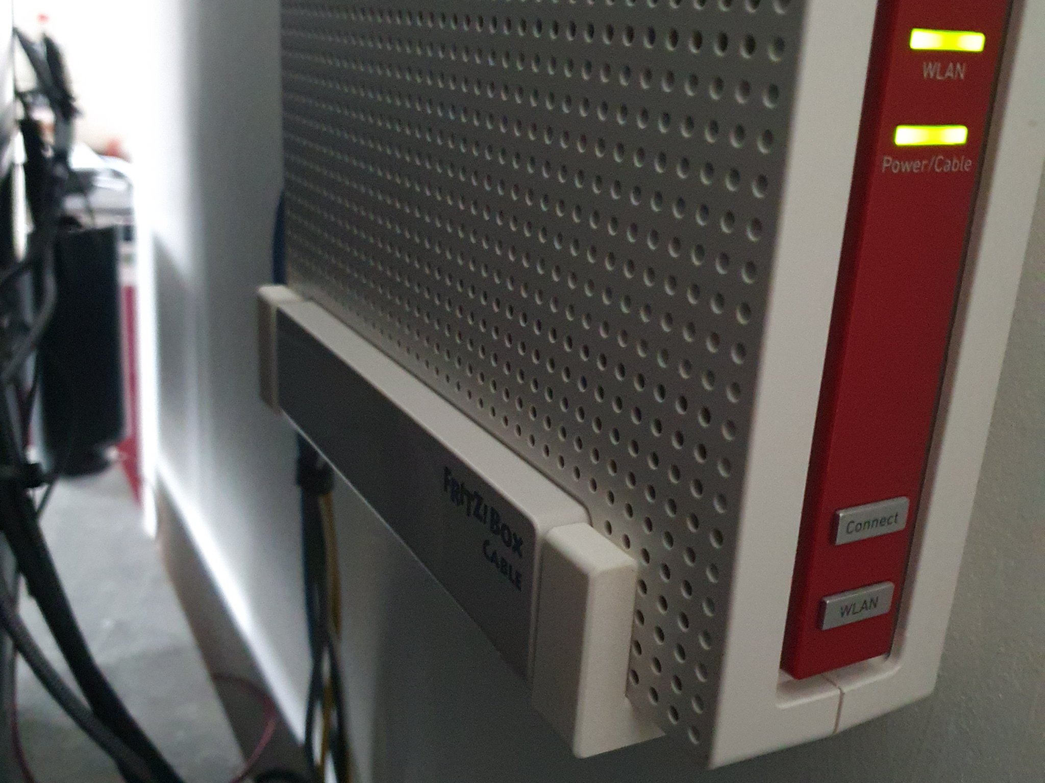 Fritzbox Wandhalter/Wall mount