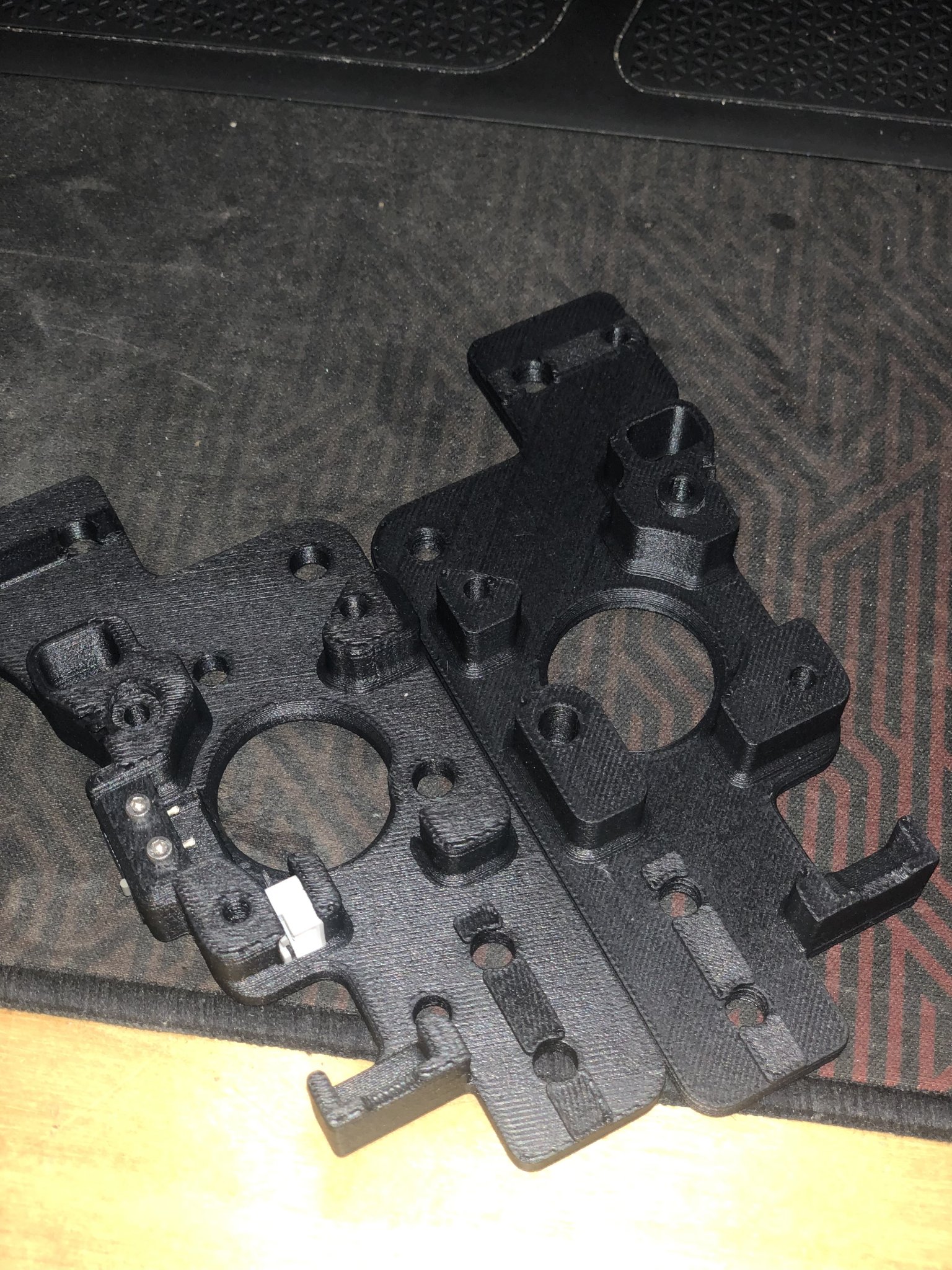 Tiêu đề Di dời điểm cuối XY cho dầm X siêu nhẹ với các mố