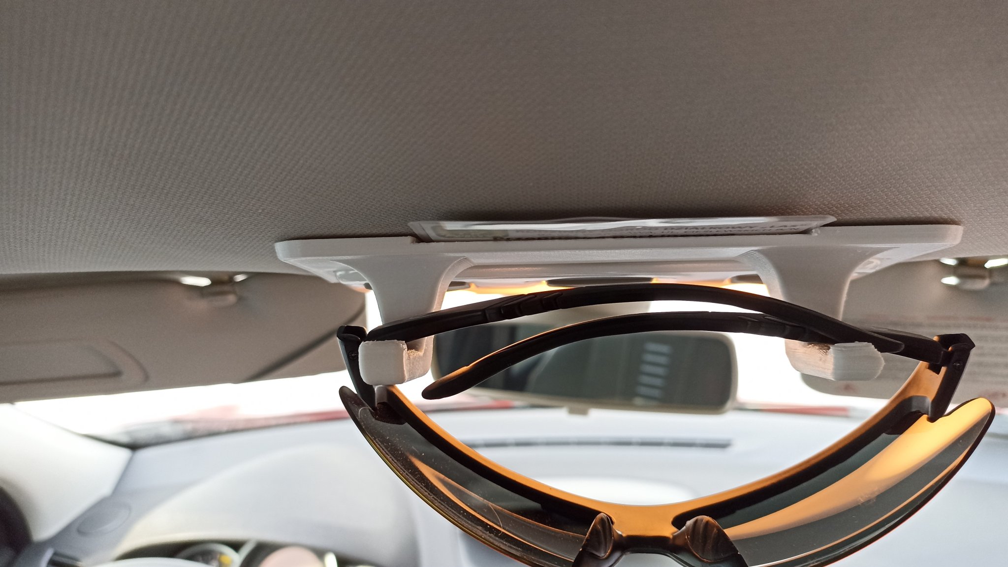 Tiêu đề Móc treo kính râm Tóm tắt Móc treo kính râm cho Renault