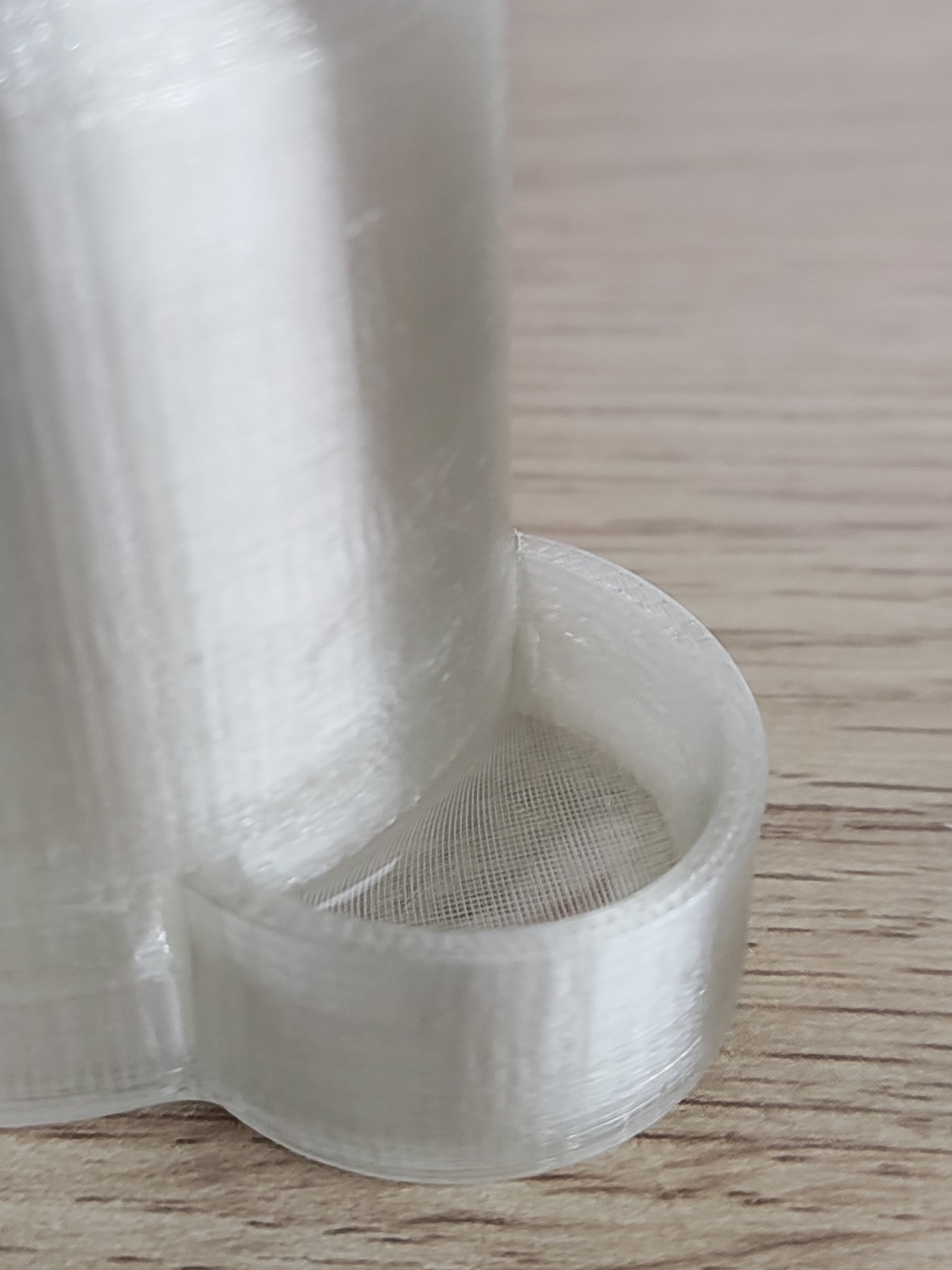 Petite Hydration Tower for Tiny Tails