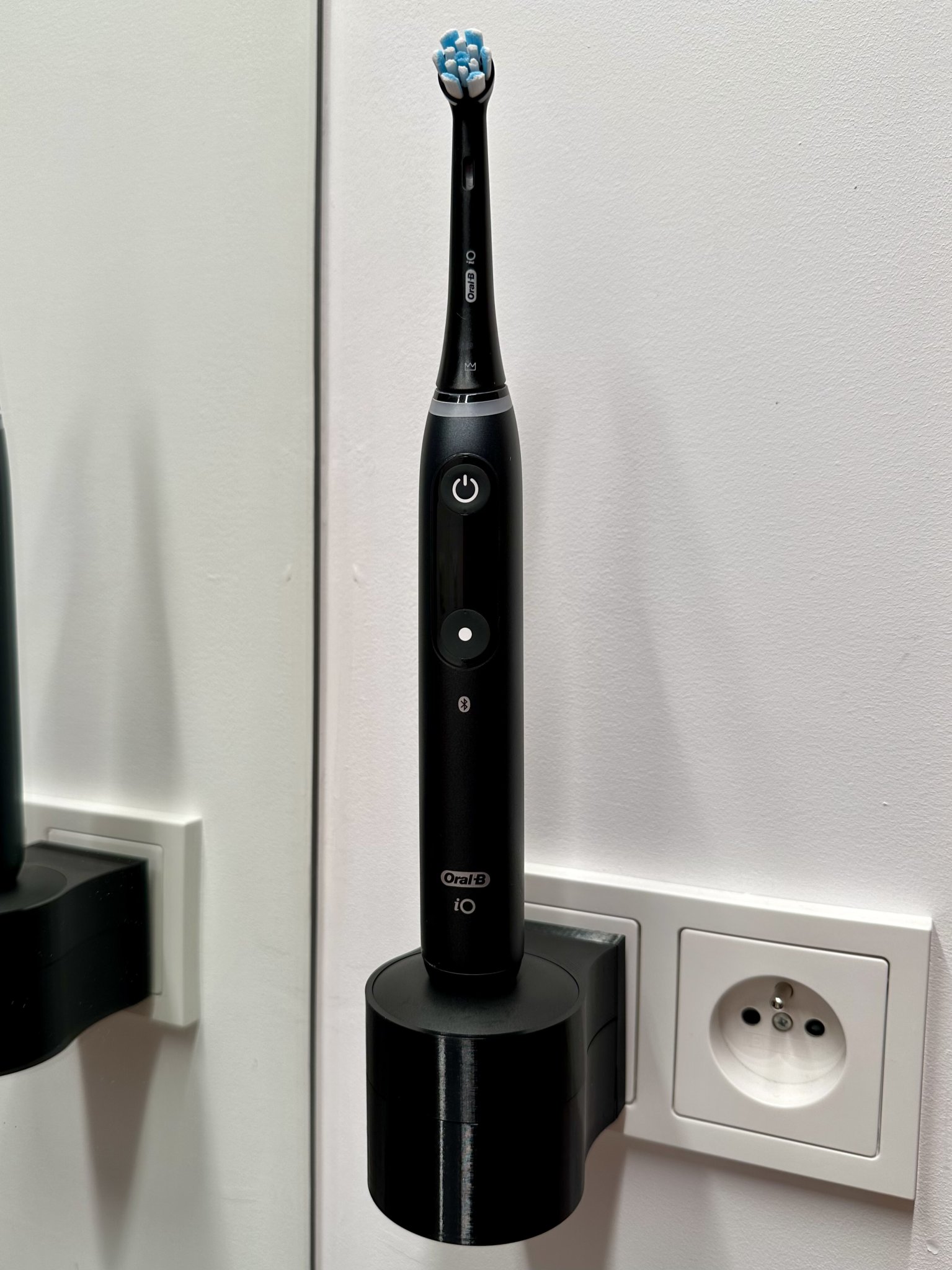 Oral-B IO Socket Adapter