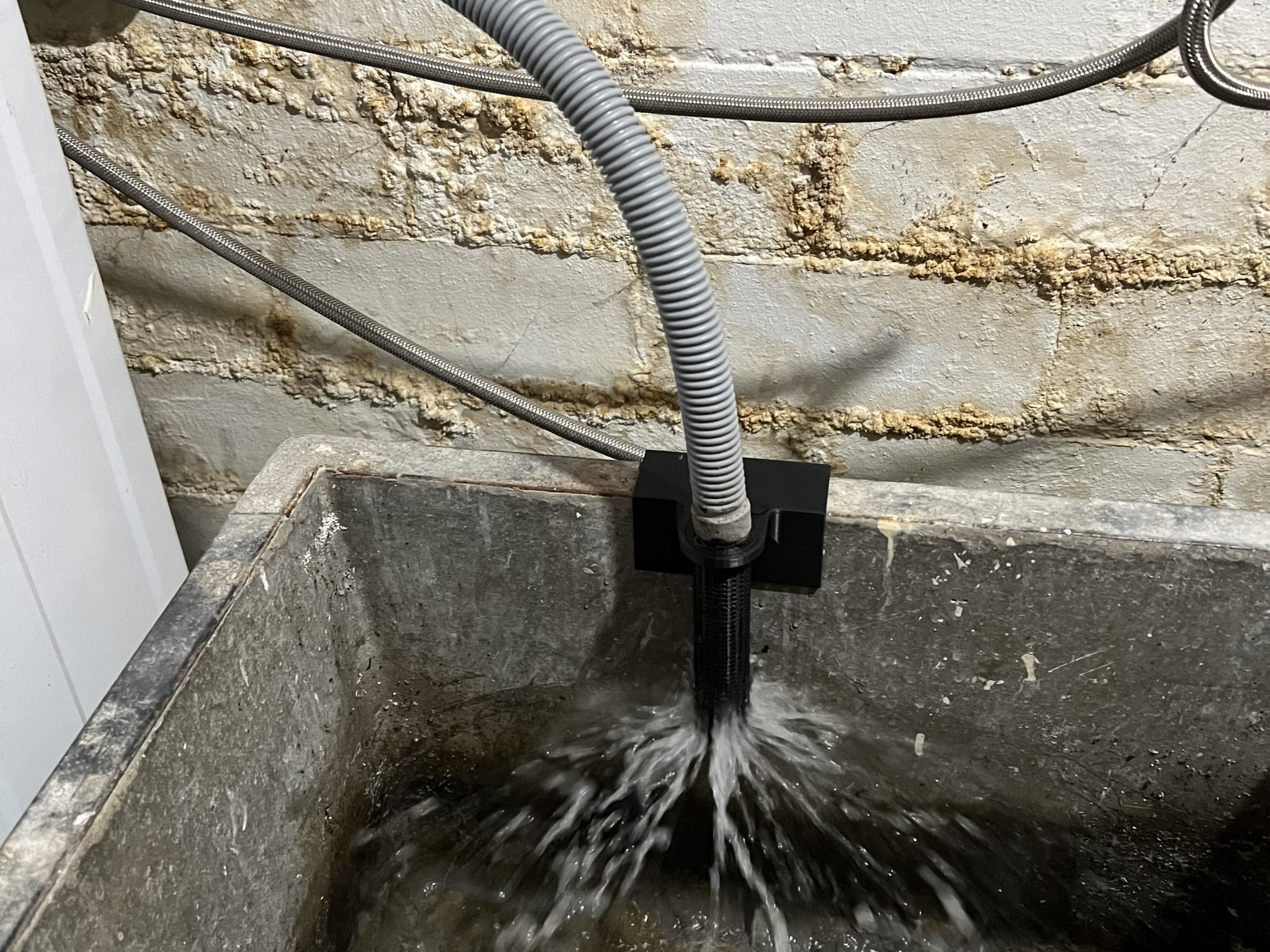 Tiêu đề Bộ lọc xả máy giặt Tóm tắt Móc ở mép bồn rửa