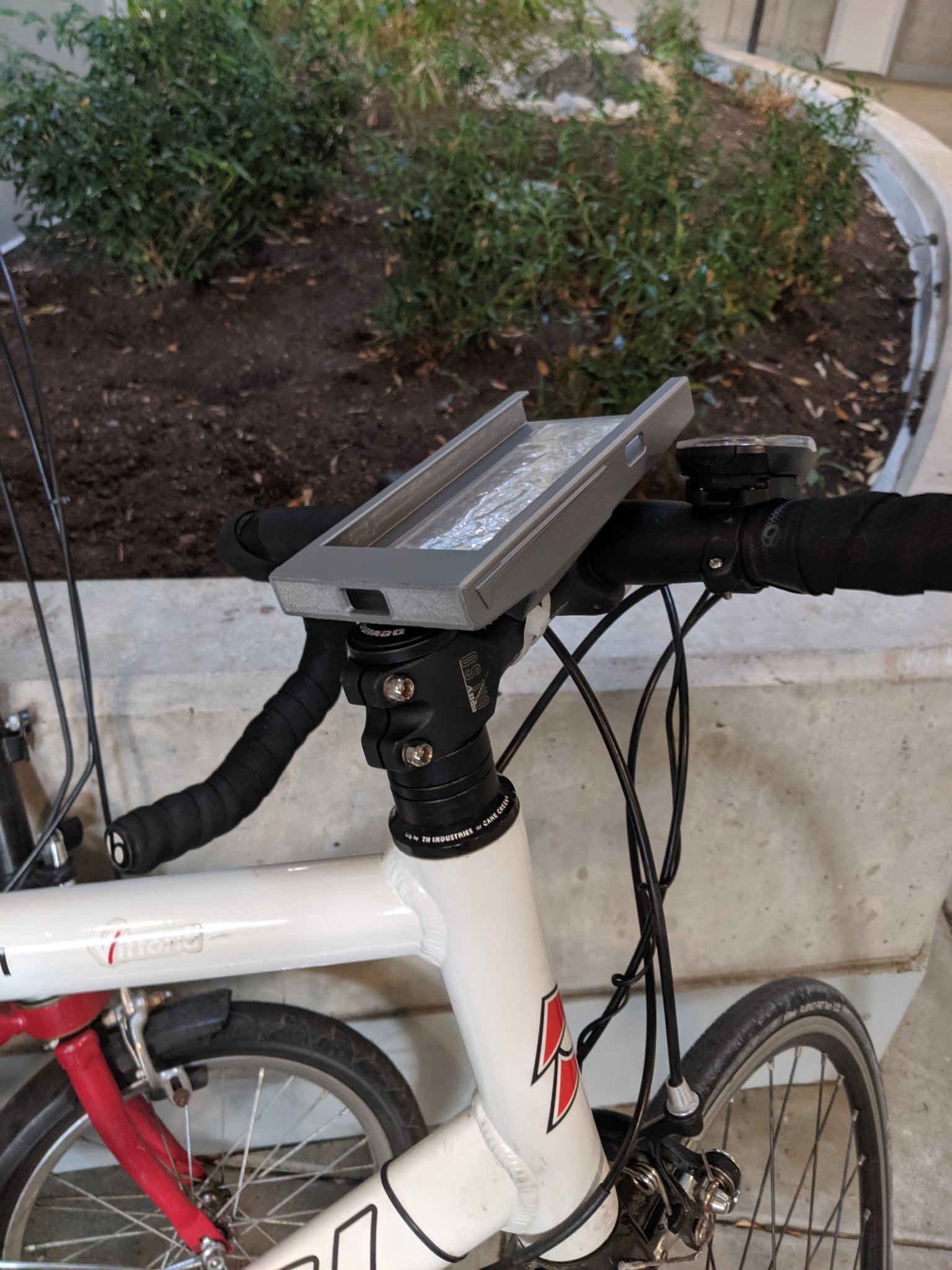 Pixel 2 Bike Stem Mount