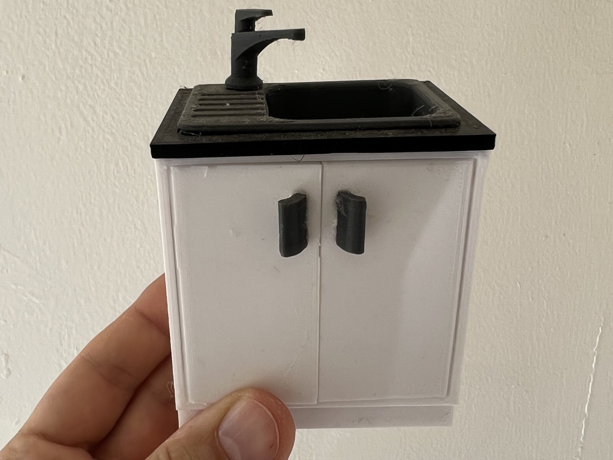 Doll House Kitchen Sink 1:12